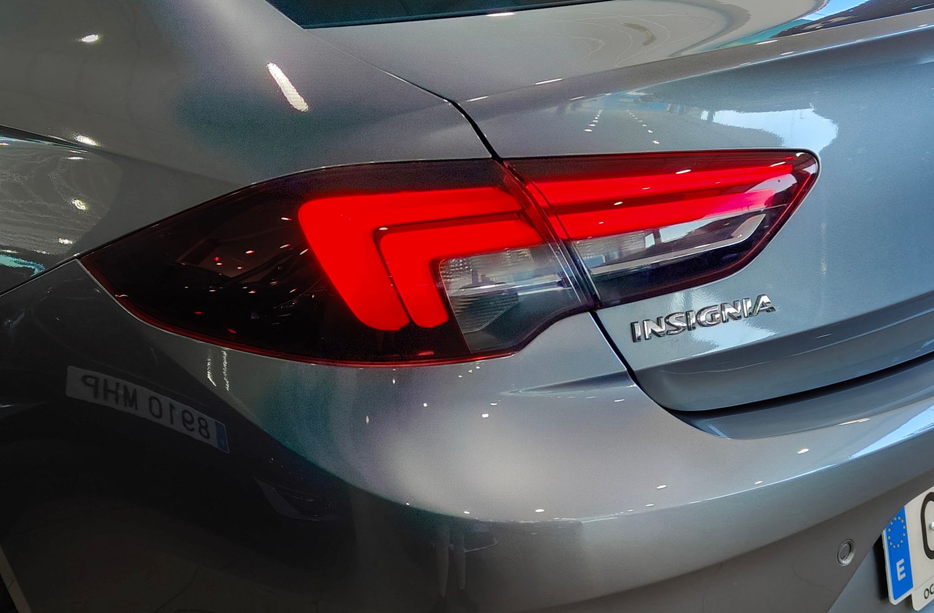 Opel Insignia 2.0T SHT GS Business Elegance AT9 - foto 23