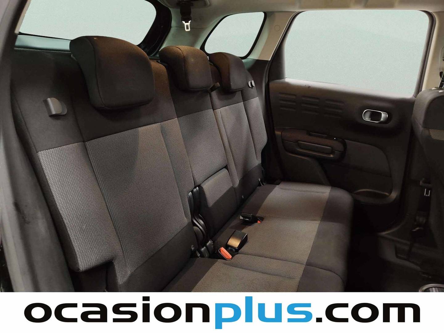 Foto Citroën C3 Aircross Citroen C3 Aircross PureTech 130 Shine Pack EAT6 (131 CV)