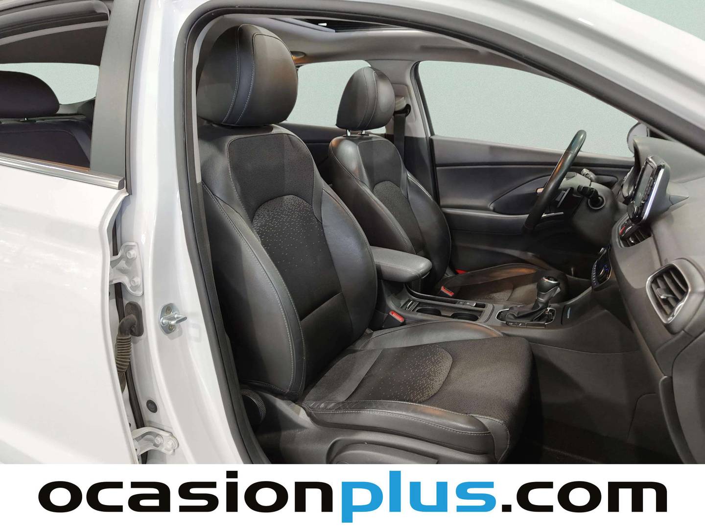 Hyundai i30 Hyundai i30 Fastback 1.4 TGDI Style DCT (140 CV) automático