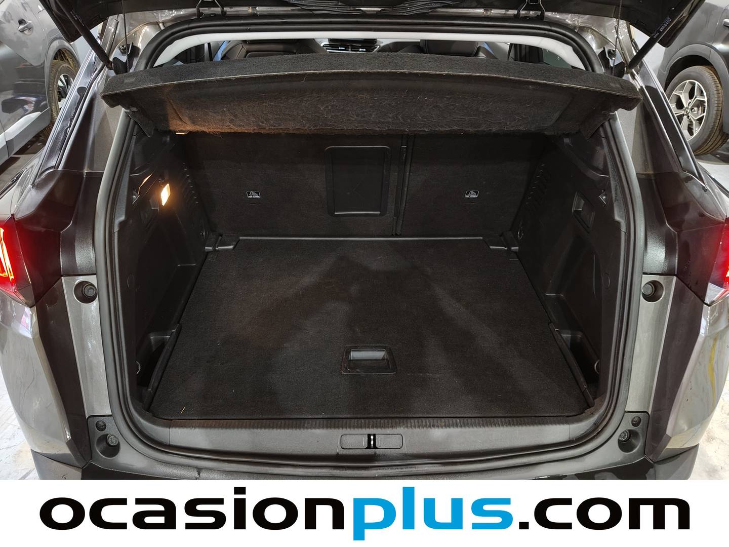 Foto Peugeot 3008 Peugeot 3008 BlueHDi 130 S&S Allure Pack EAT8 (130 CV)