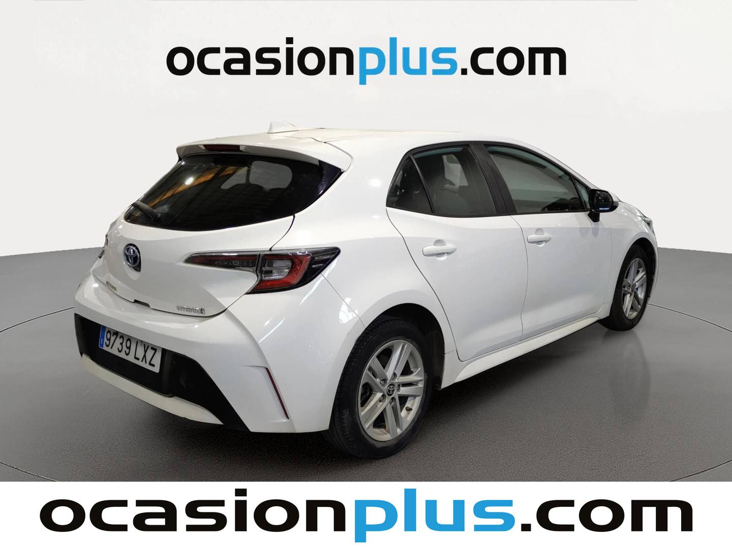 Foto trasera Toyota Corolla Toyota Corolla 1.8 125 Híbrido Active Tech E-CVT (122 CV) izquierda
