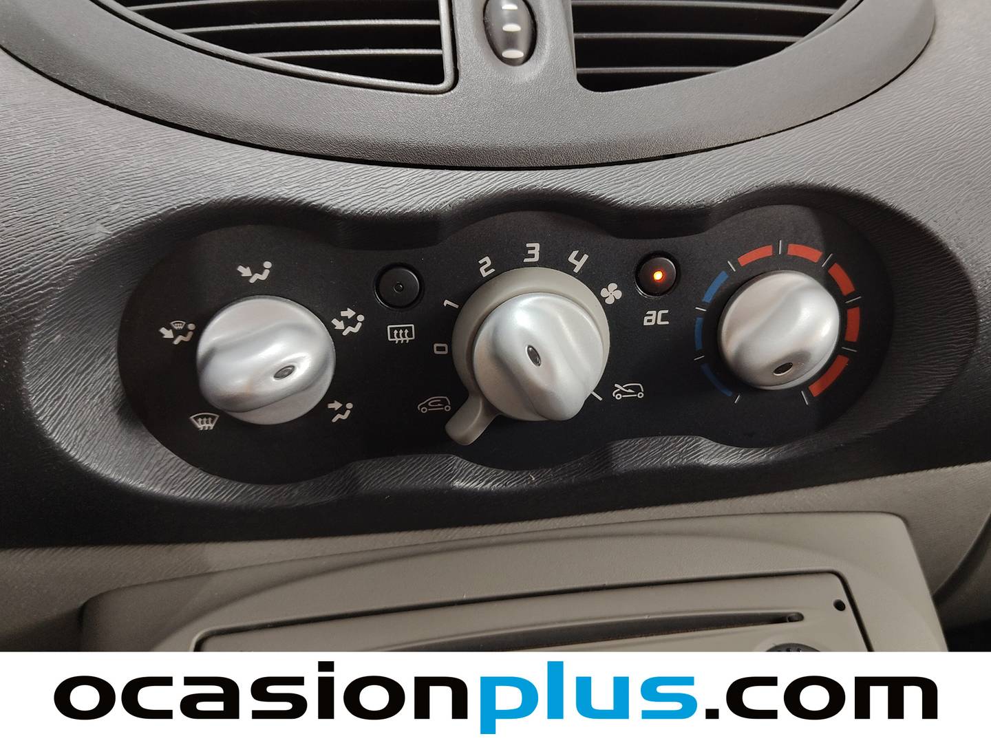 Equipamiento del Renault Twingo Renault Twingo 1.5 dCi Dynamique eco2 47 kW (65 CV)