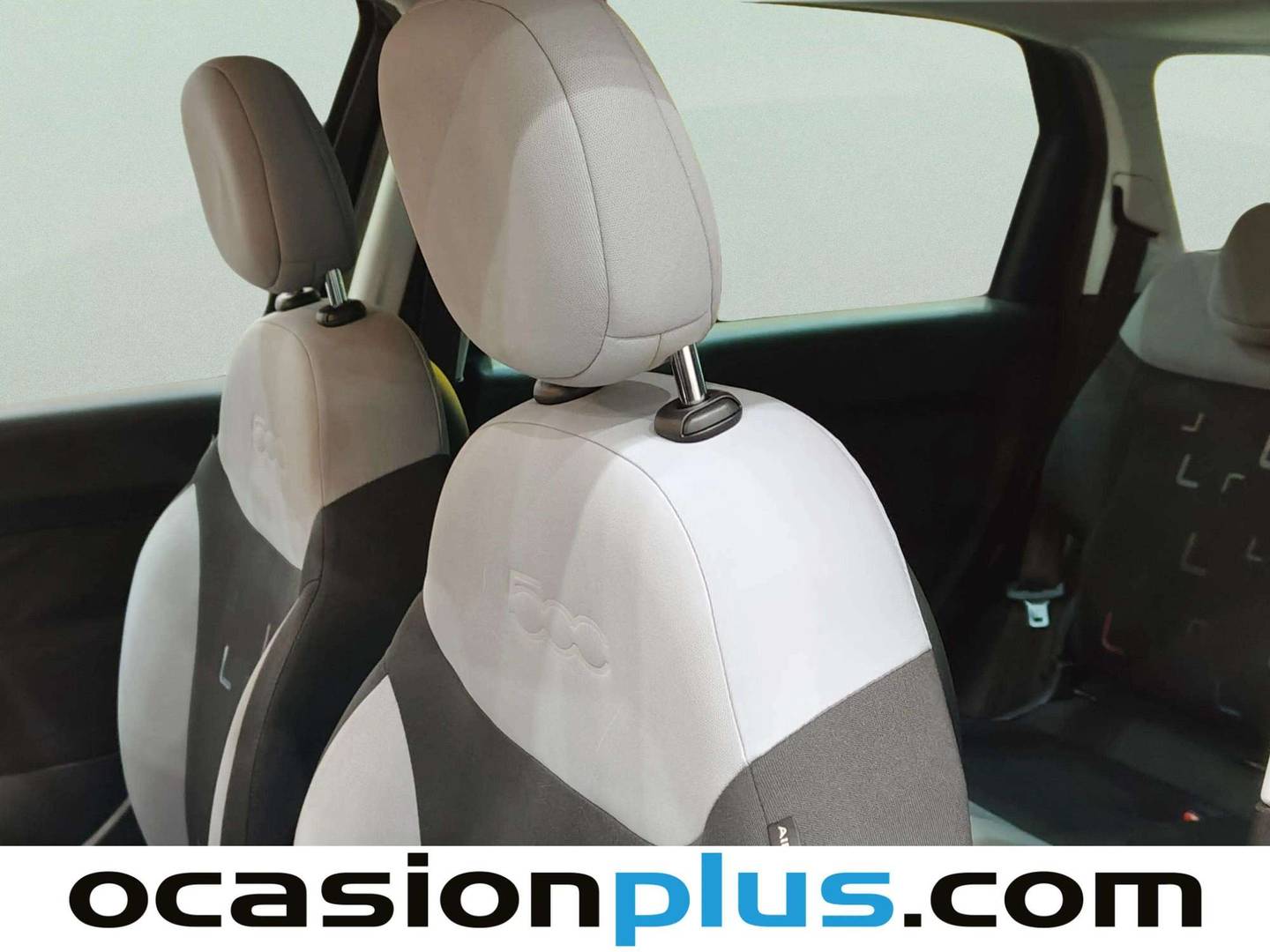 Foto Fiat 500L Fiat 500L 1.3 MultiJet S&S Lounge (95 CV)