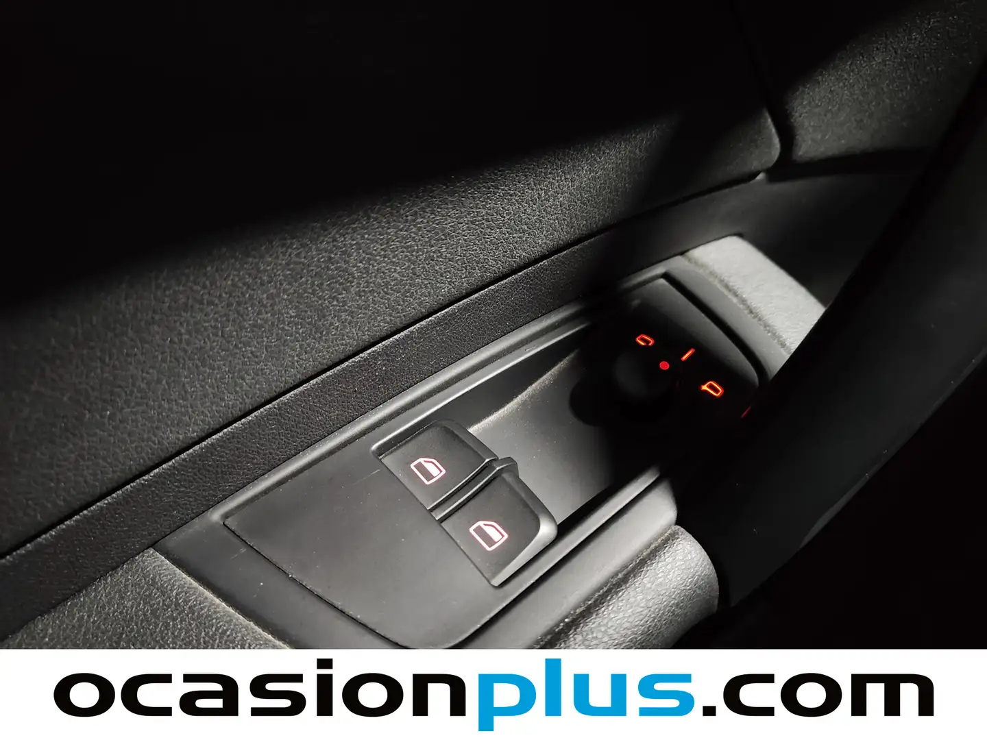 Foto Audi A1 Audi A1 Attraction 1.4 TFSI (122 CV) S tronic