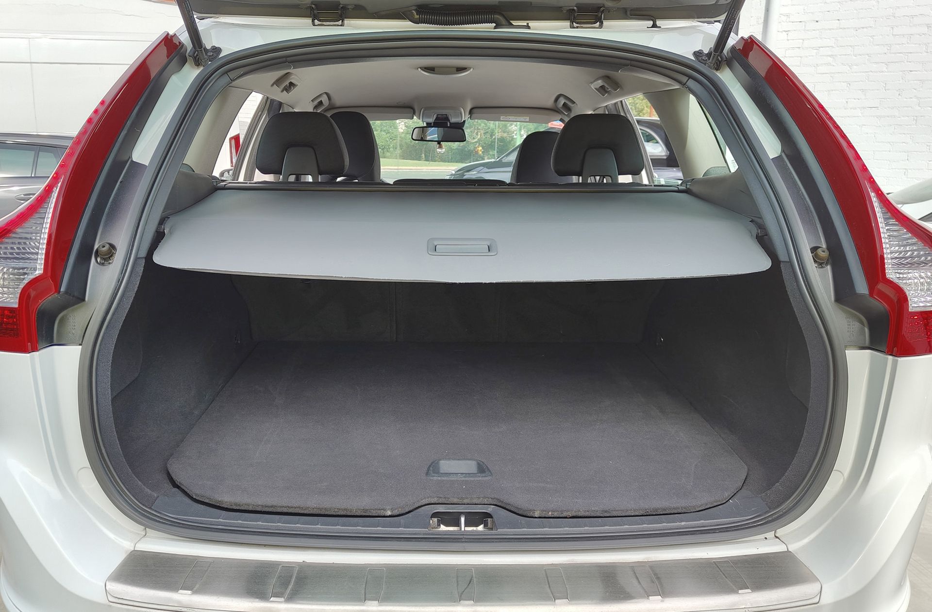 Volvo XC60 D3 Kinetic - foto 14