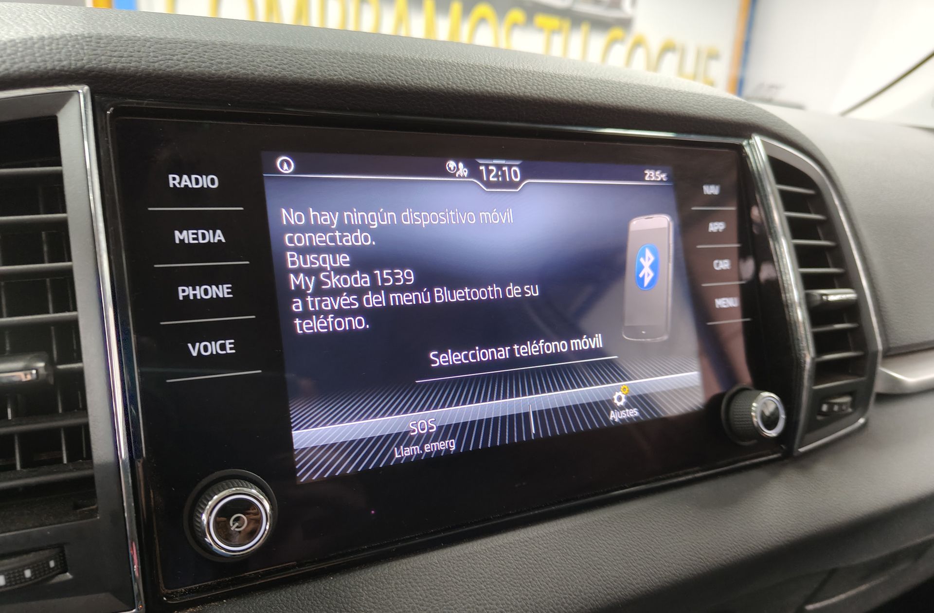 Škoda Karoq 2.0 TDI Selection - foto 32