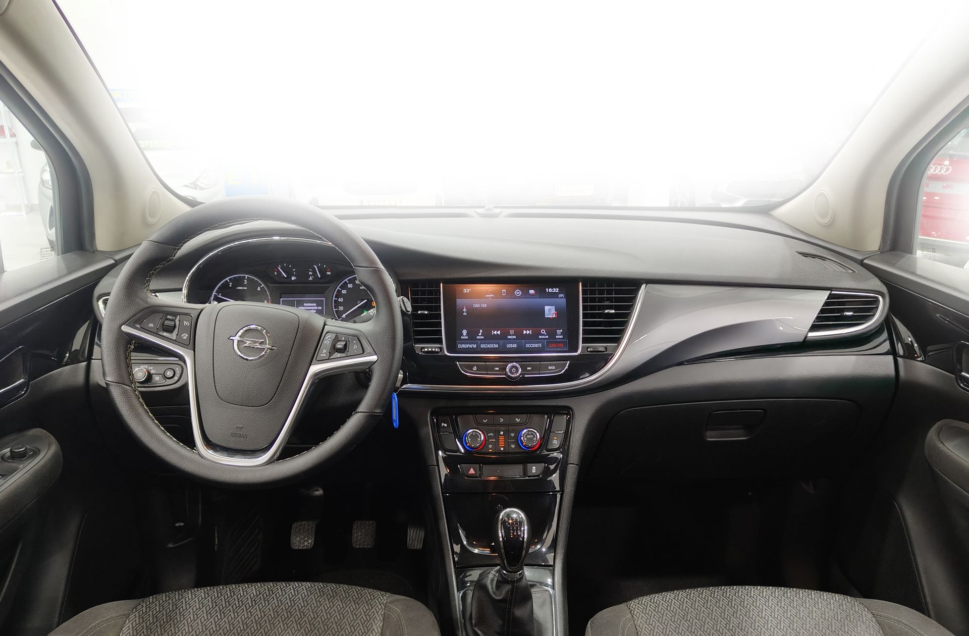 Opel Mokka 1.6 CDTi Selective 4x2 - foto 9