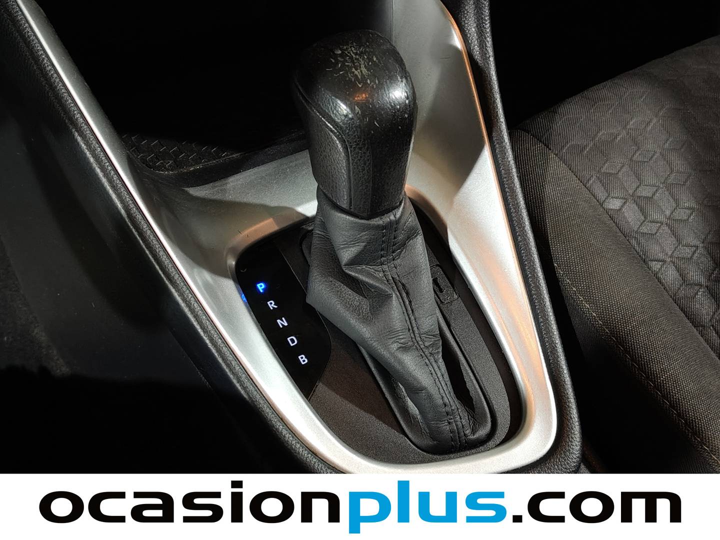 Foto Toyota Yaris Toyota Yaris 120H Business Plus (116 CV)