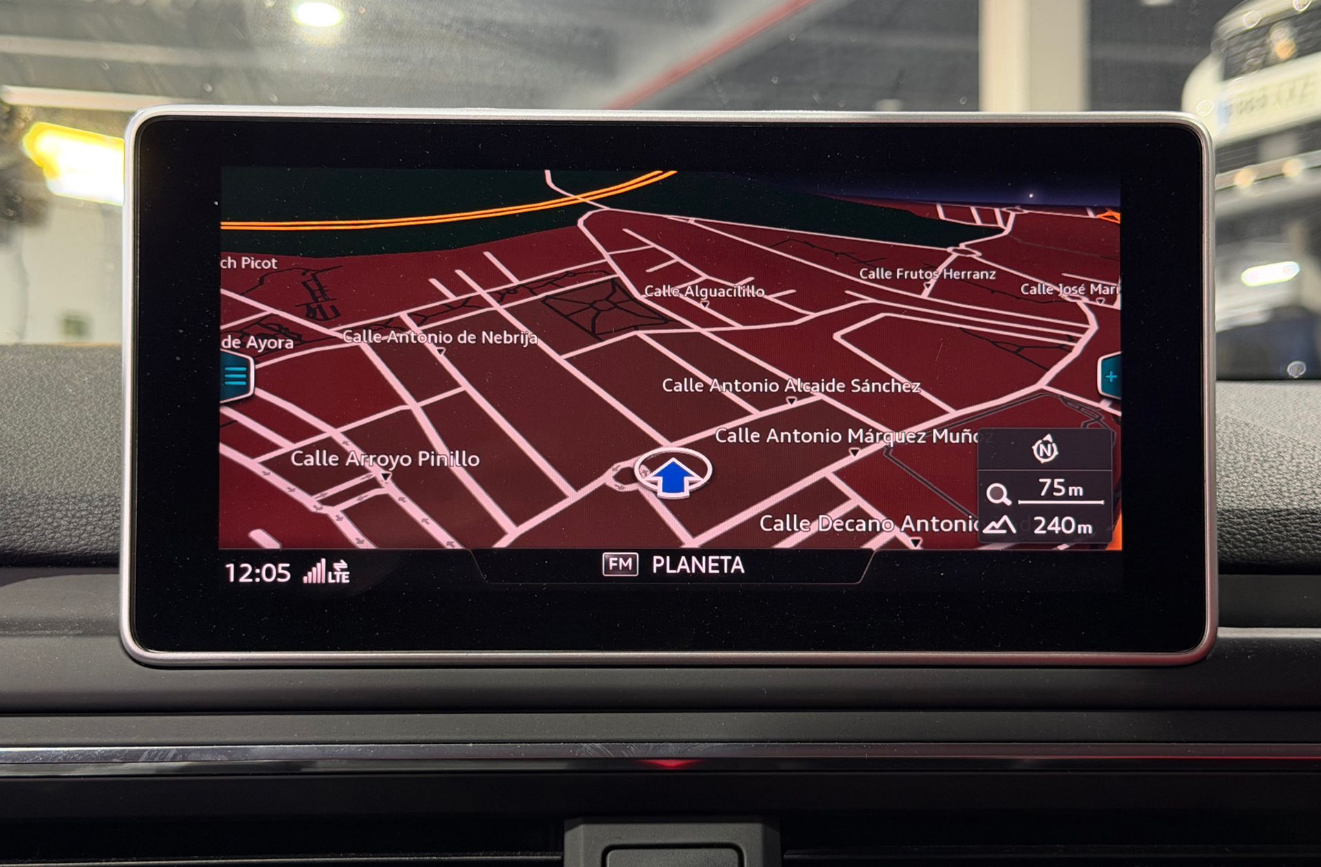 Audi A4 S line edition 2.0 TDI - foto 8