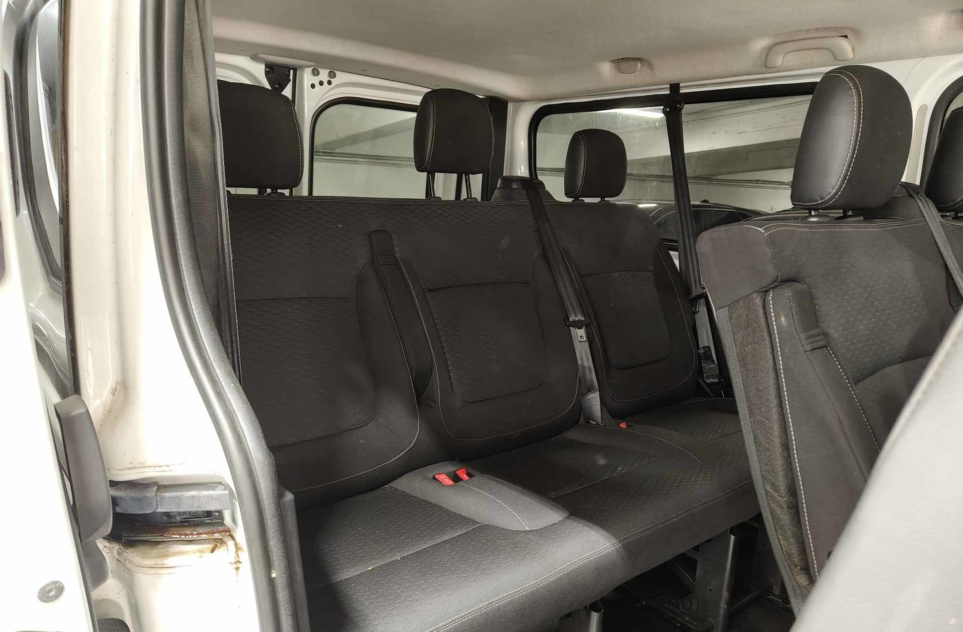 Opel Vivaro Combi 1.6 CDTI L2 2.9t - foto 14