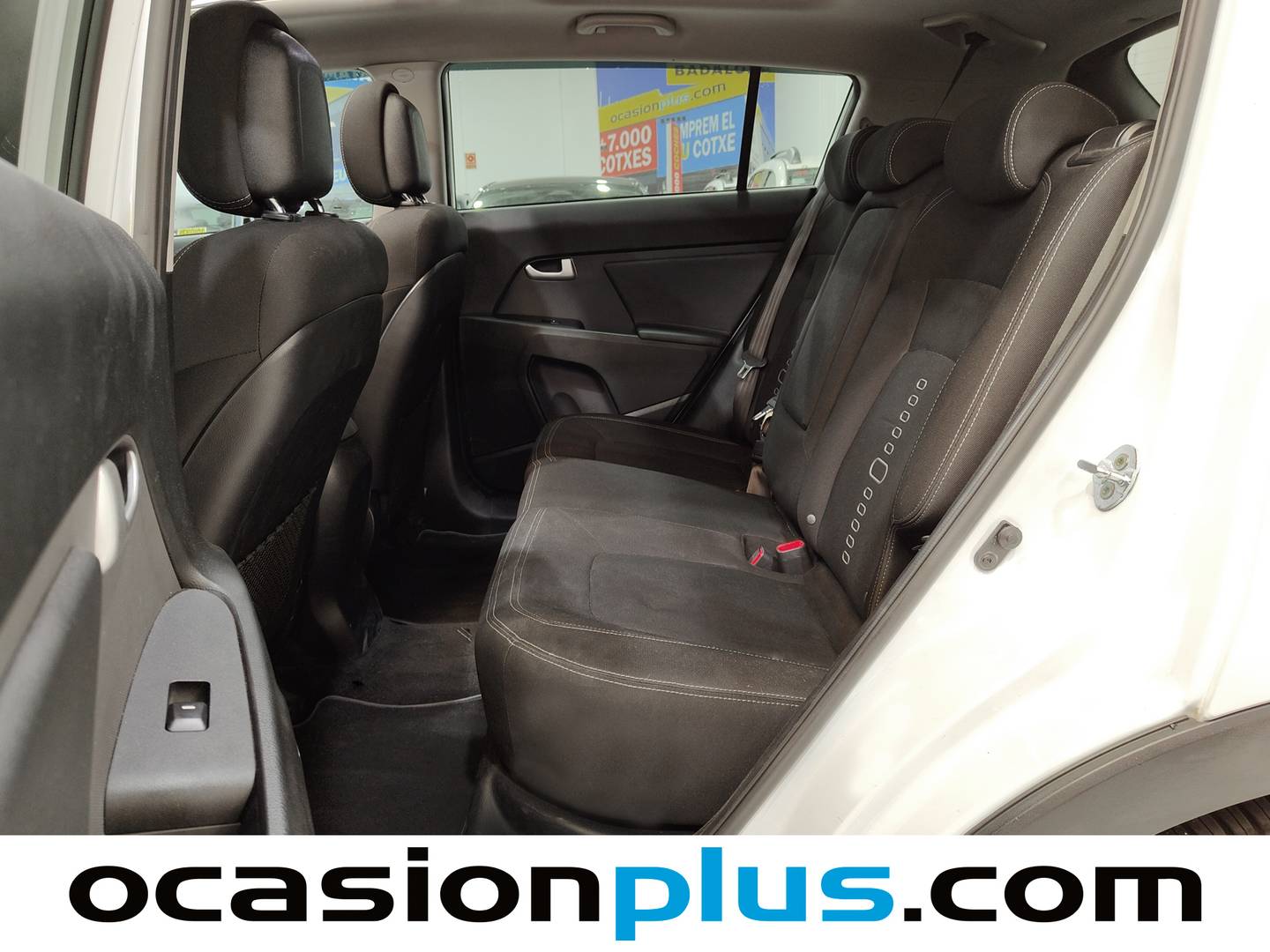 Foto asientos traseros KIA Sportage KIA Sportage 1.6 GDI Drive 4x2 (135 CV)