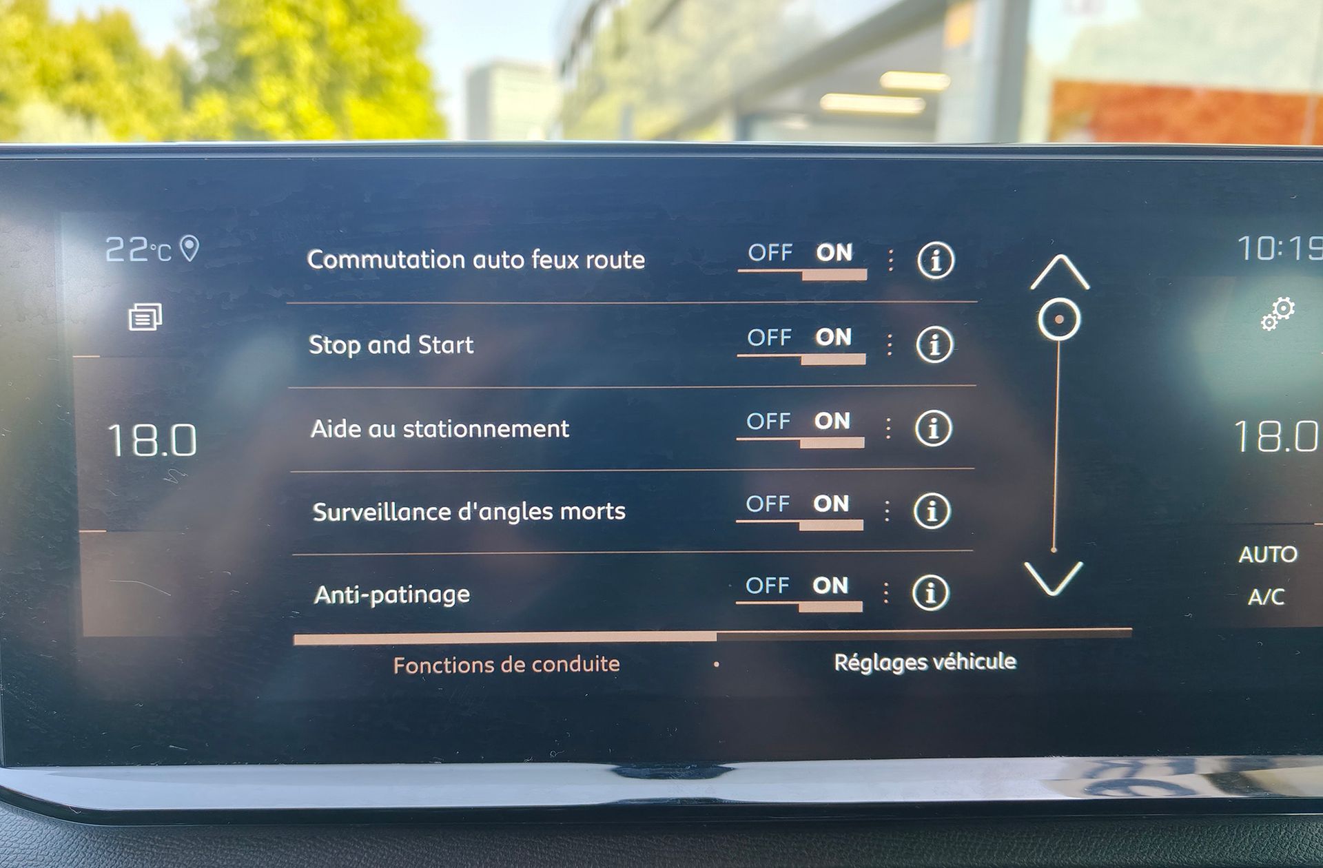 Peugeot 3008 PureTech 130 GT - foto 10