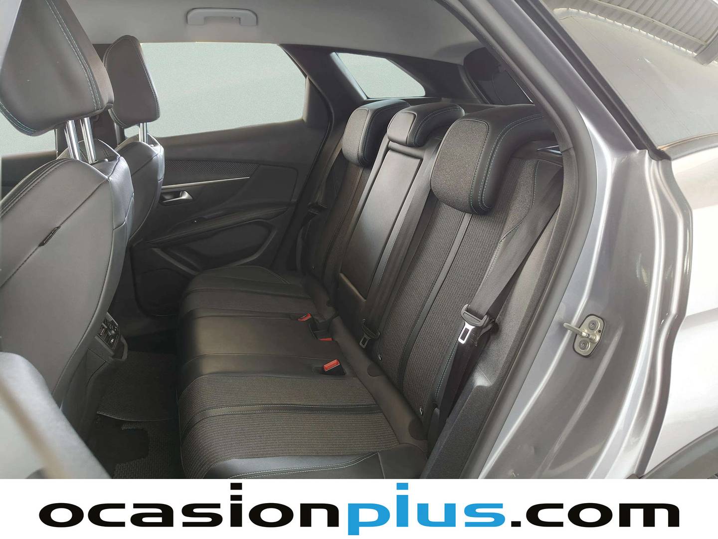 Foto asientos traseros Peugeot 3008 Peugeot 3008 PureTech 130 S&S Allure (130 CV)