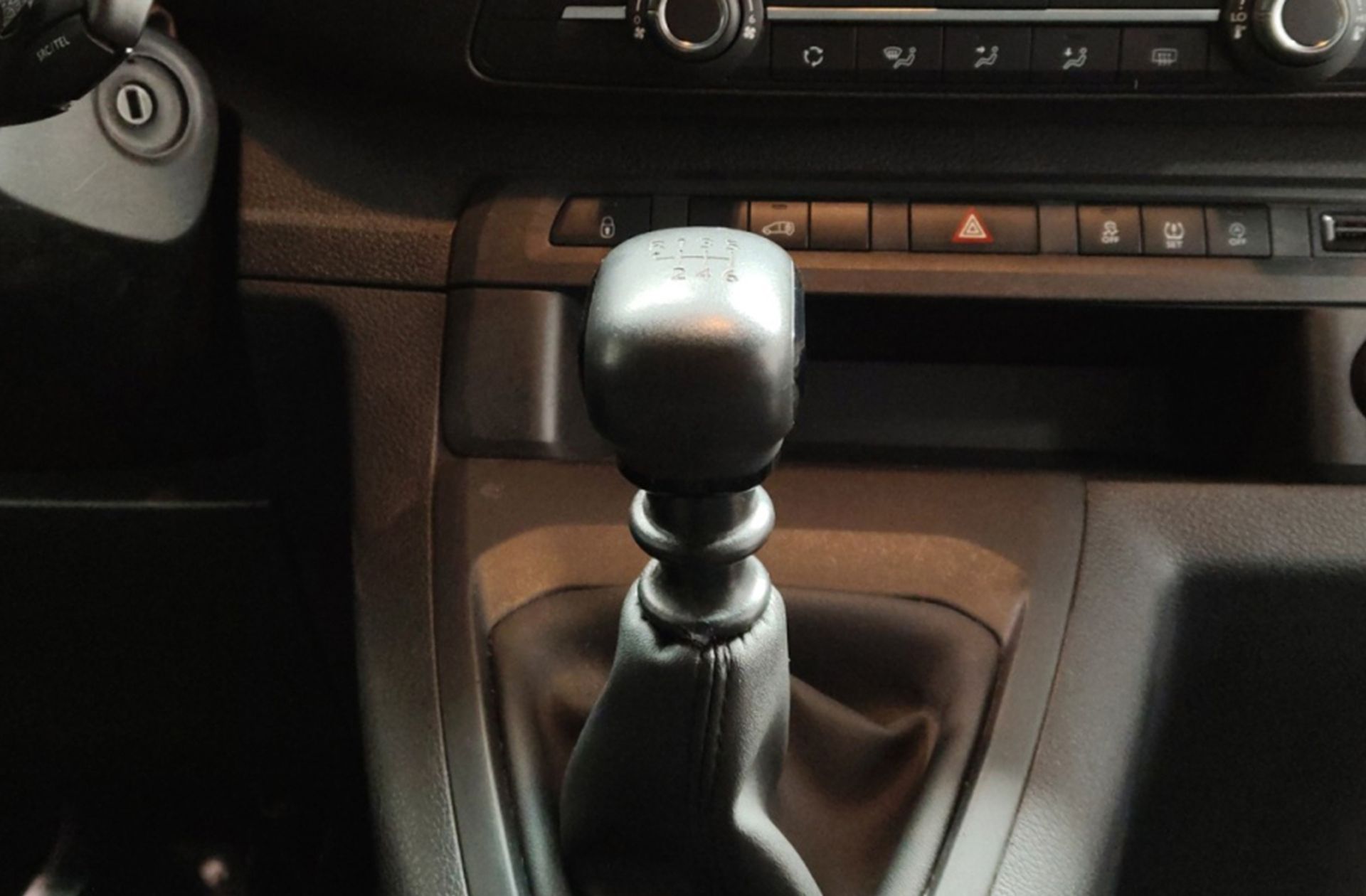 Citroën Jumpy Furgon BlueHDi 120 Talla M - foto 5