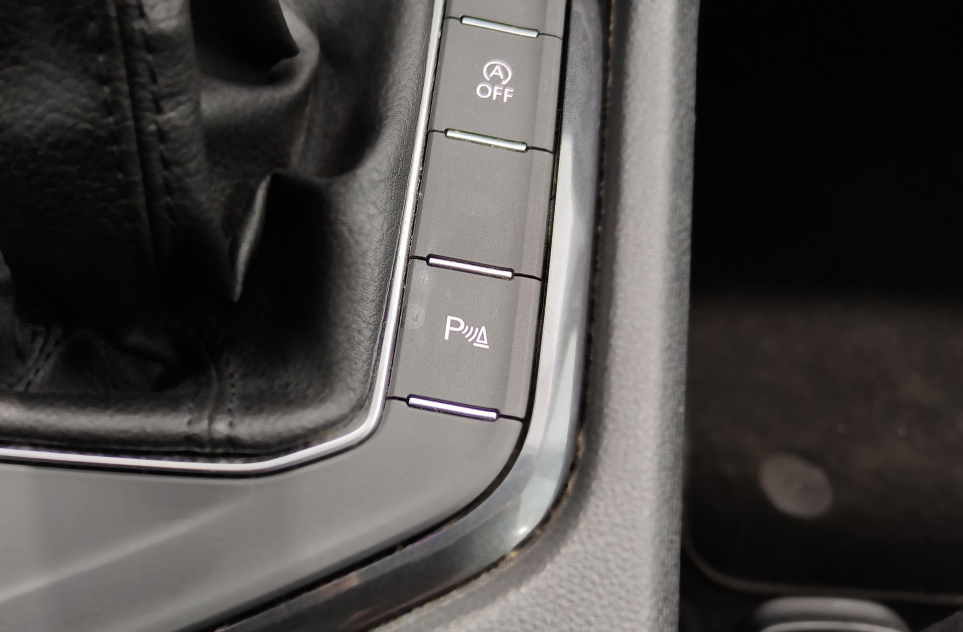 Volkswagen Tiguan 2.0 TDI - foto 36