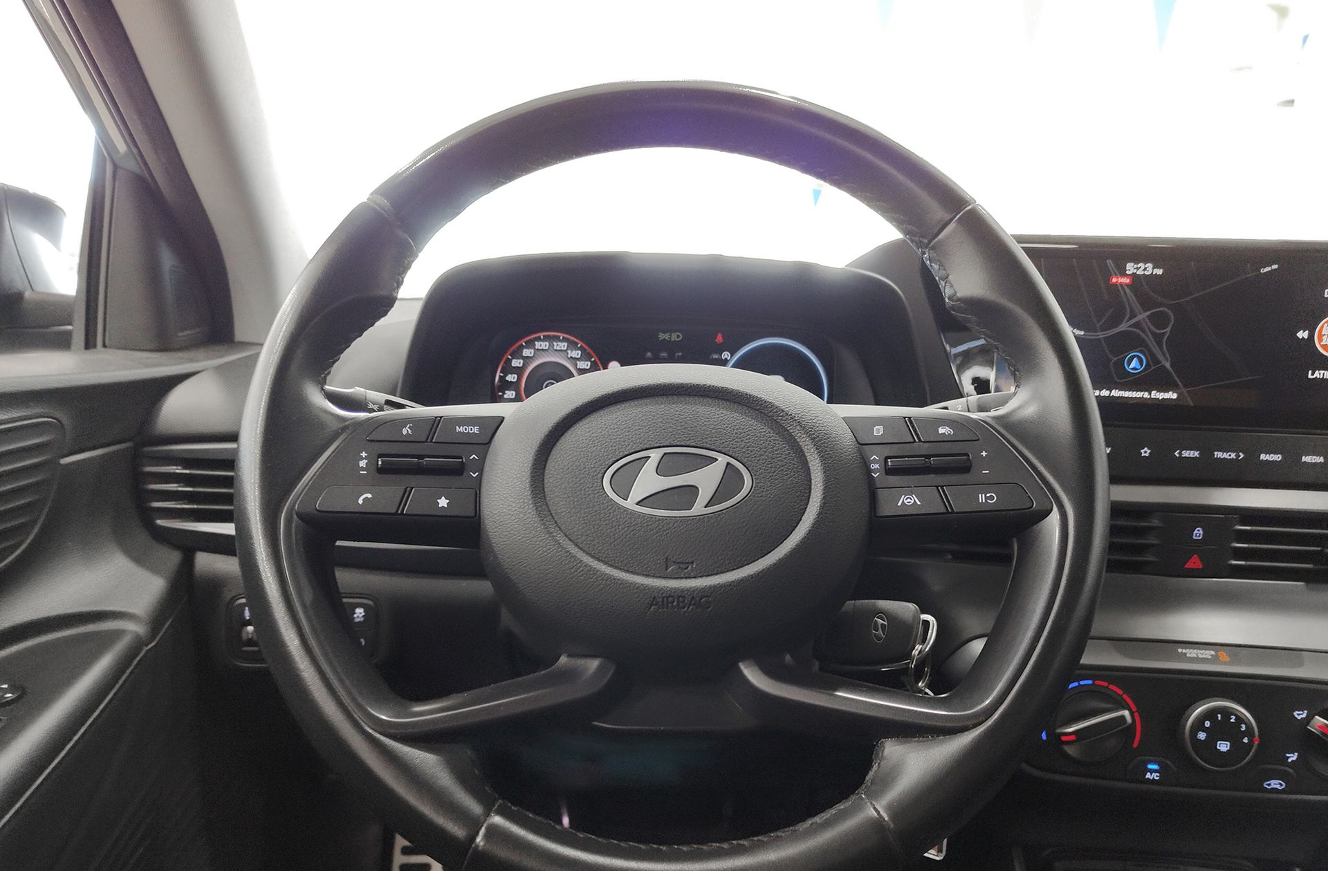 Hyundai Bayon 1.2 MPI Maxx - foto 22