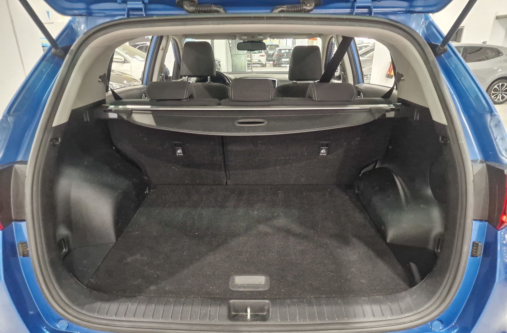 Kia Sportage 1.6 GDI Black Edition 4x2 - foto 20