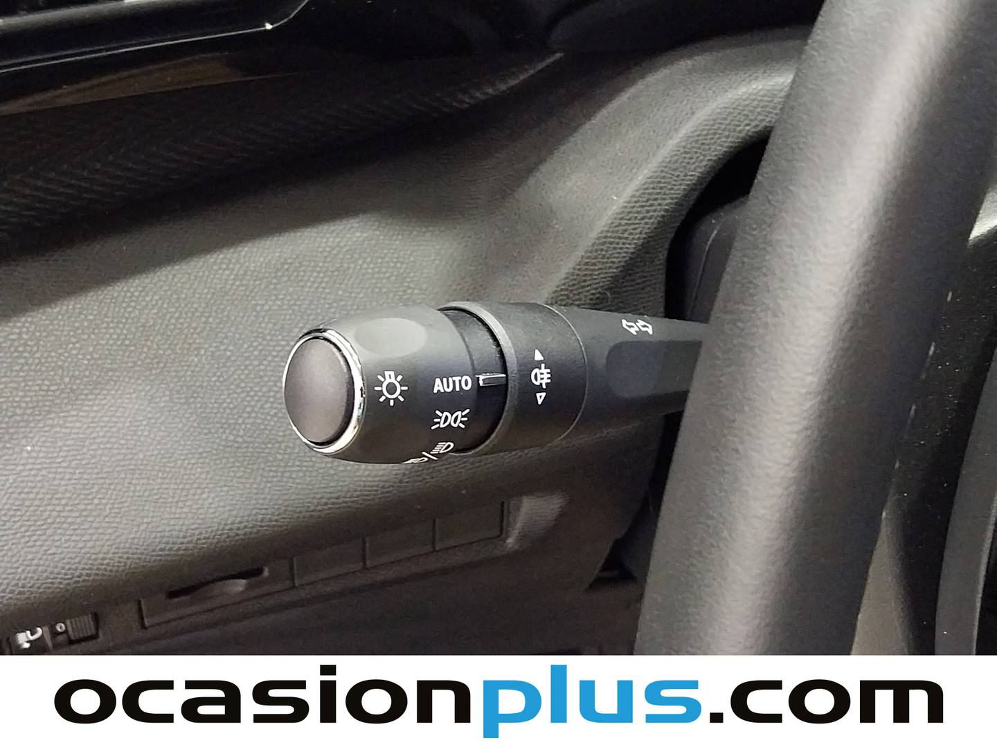 Foto Peugeot 308 Peugeot 308 PureTech 130 S&S Active Pack EAT8  (130 CV)