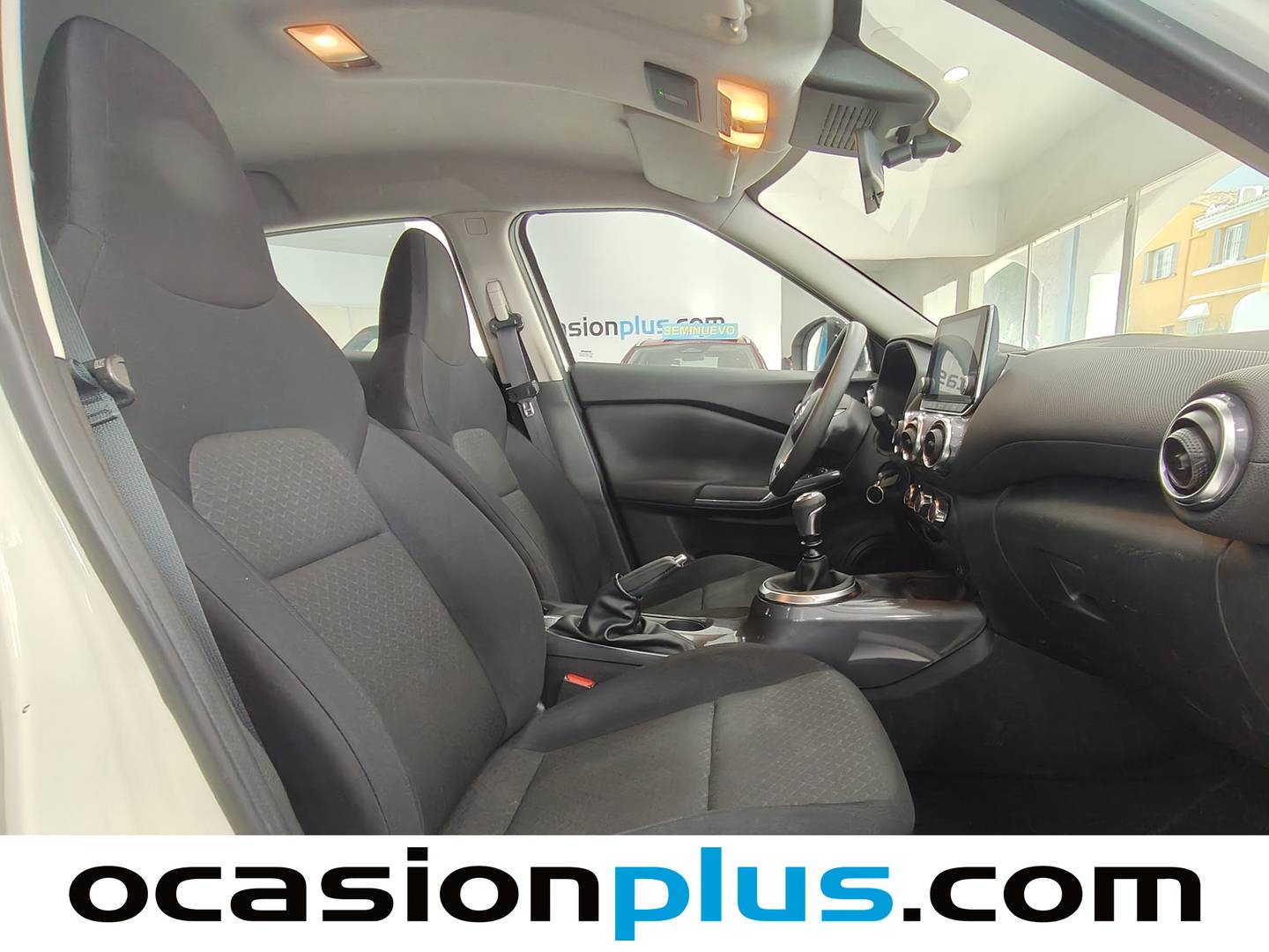 Foto Nissan JUKE Nissan Juke DIG-T Visia 84 kW (114 CV)