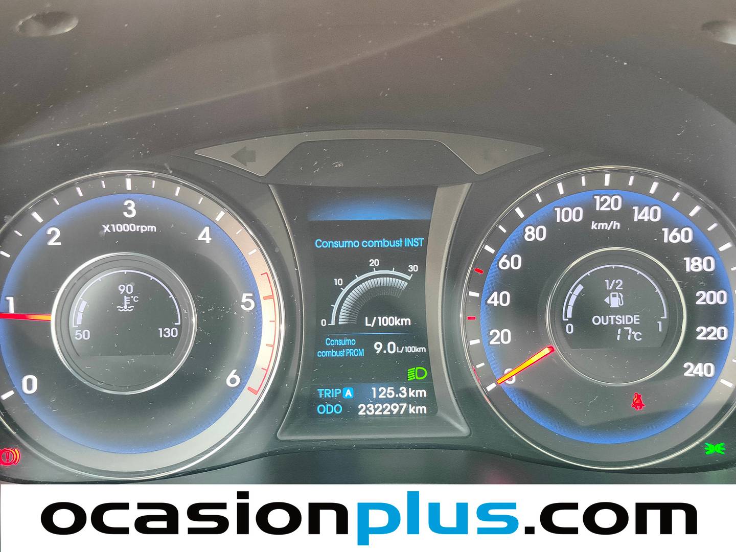 Hyundai i40 Hyundai i40 CW 1.7 CRDI BlueDrive Tecno Xenon Sky (136 CV) 2014