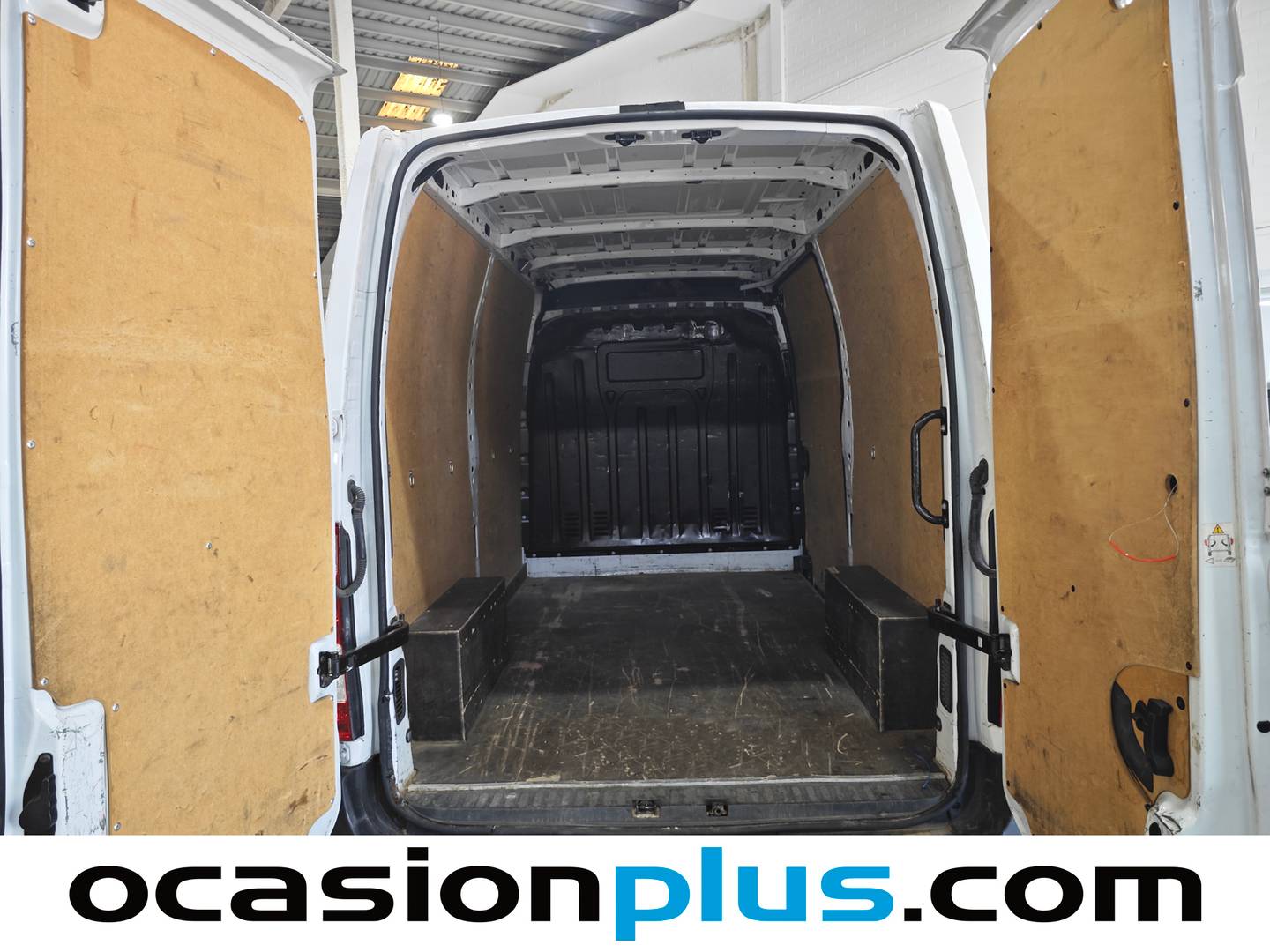 Foto Nissan Interstar Nissan Interstar 2.3 dCi L2H2 3,5T FWD GO (135 CV)