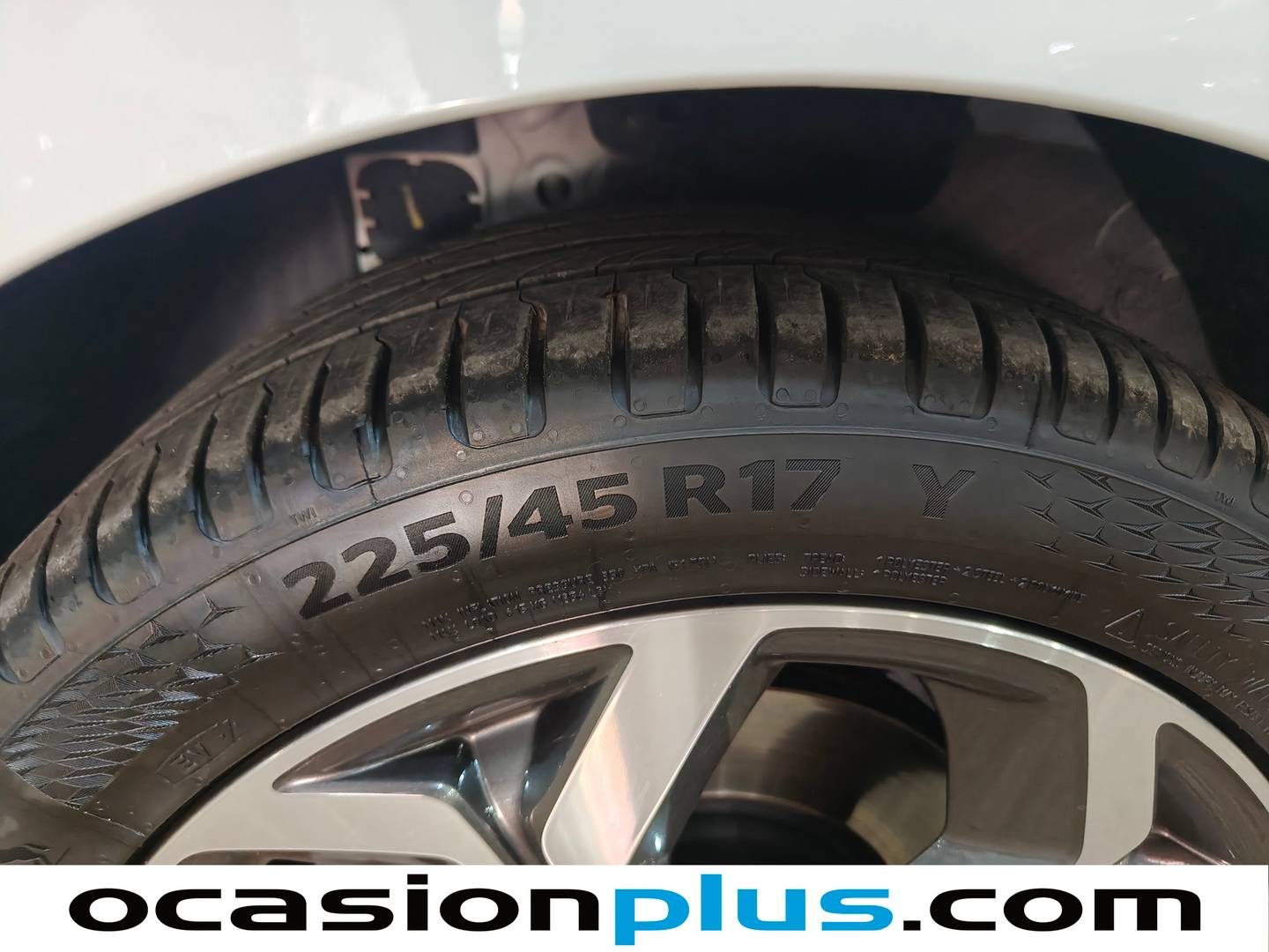 KIA Ceed KIA Ceed 1.5 MHEV Tech DCT  (160 CV) al mejor precio
