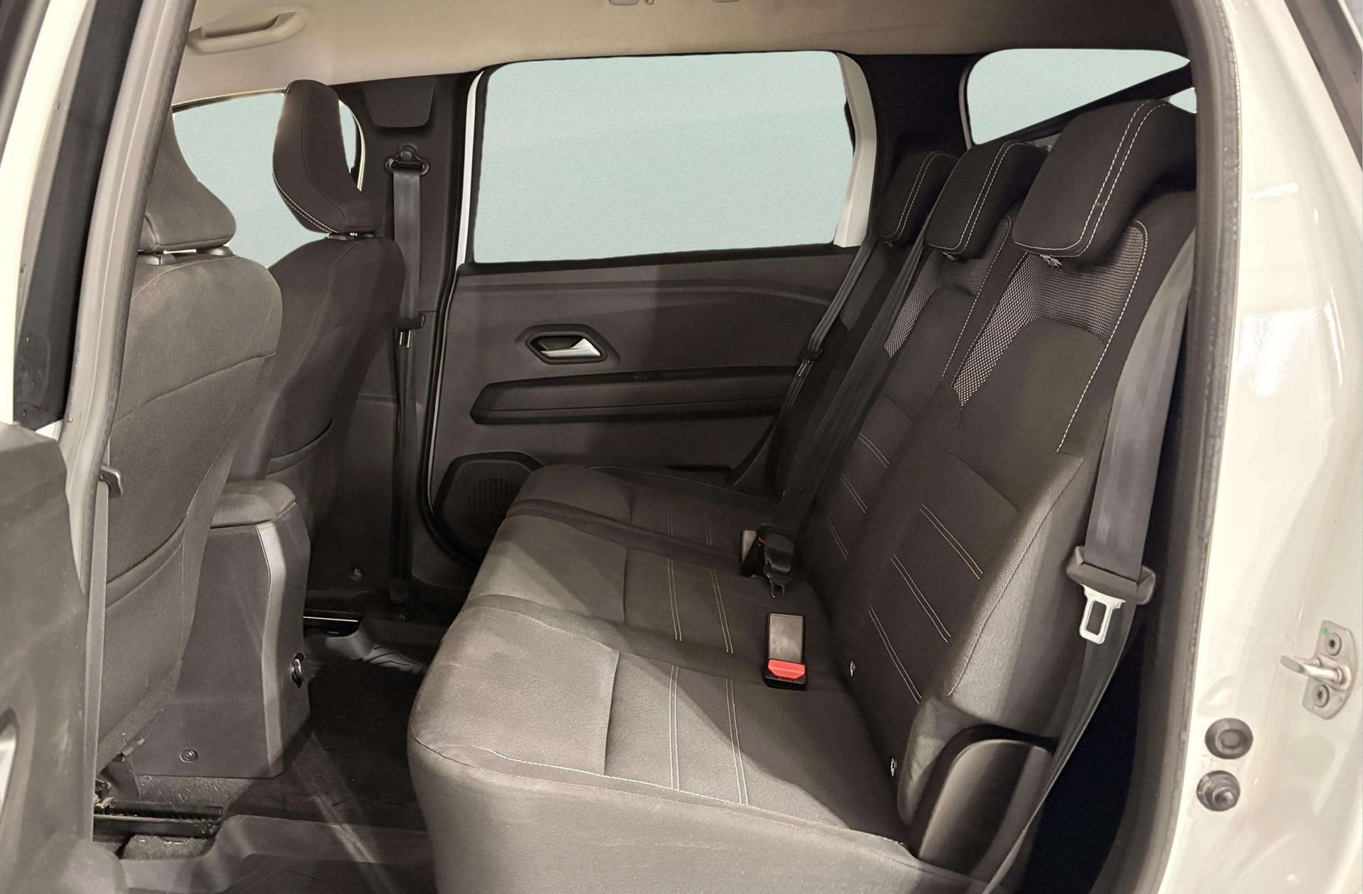 Dacia Jogger Expression Hybrid 5 plazas - foto 11