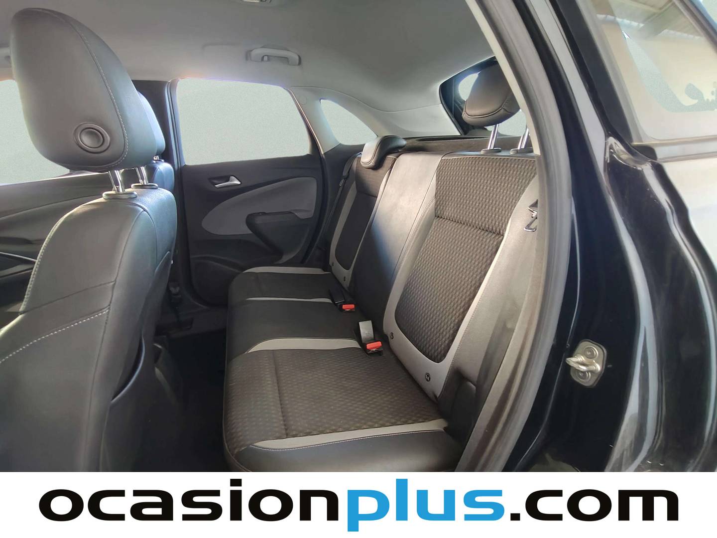 Foto Opel Crossland X Opel Crossland X 1.2 Turbo S&S Innovation (130 CV)