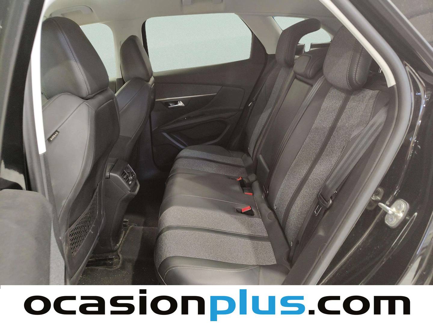Foto asientos traseros Peugeot 3008 Peugeot 3008 PureTech 130 S&S Allure (130 CV)