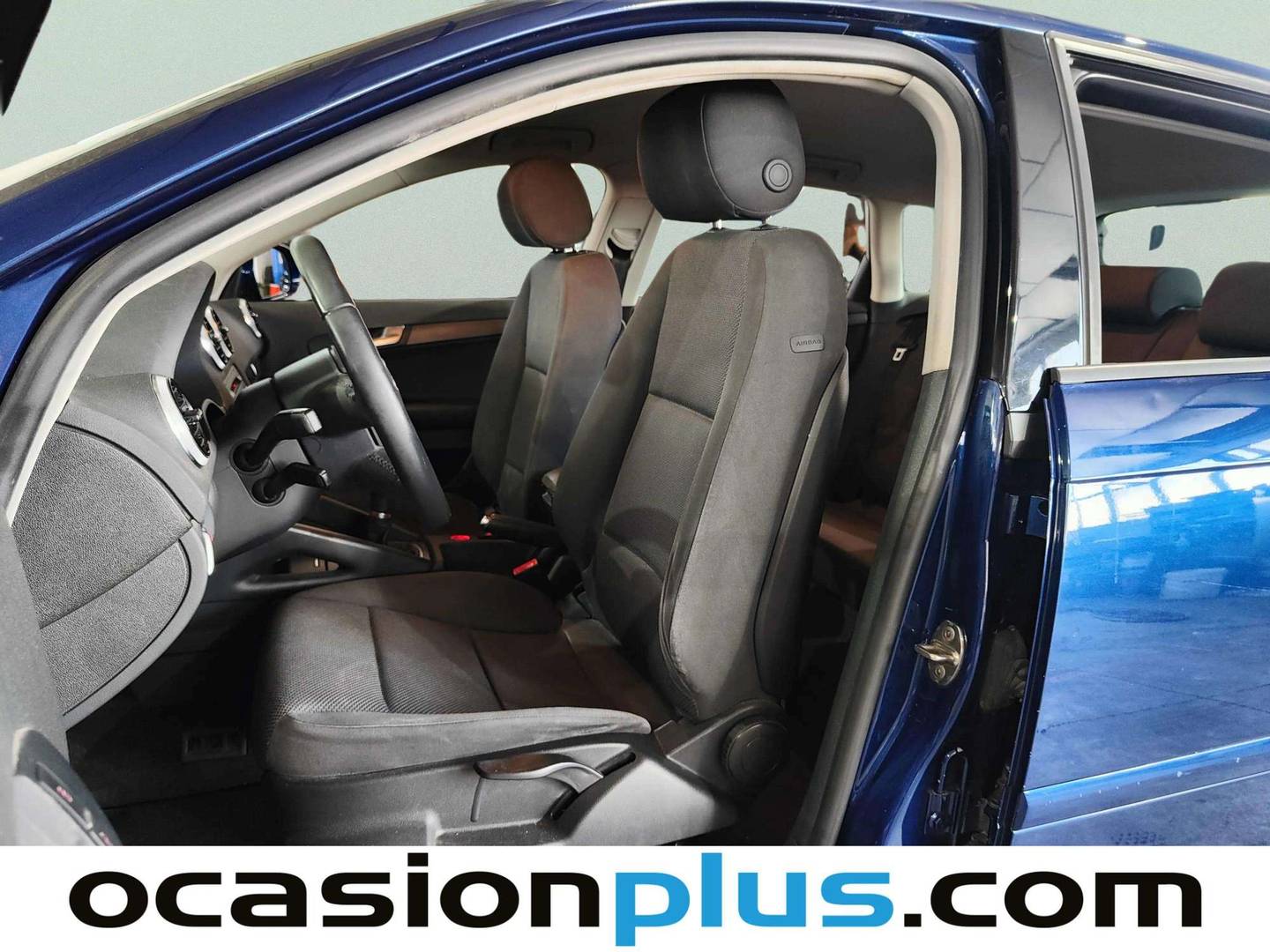Foto asientos delanteros Audi A3 Audi A3 Sportback A3 Sportback Attraction 1.6 TDI (105 CV)