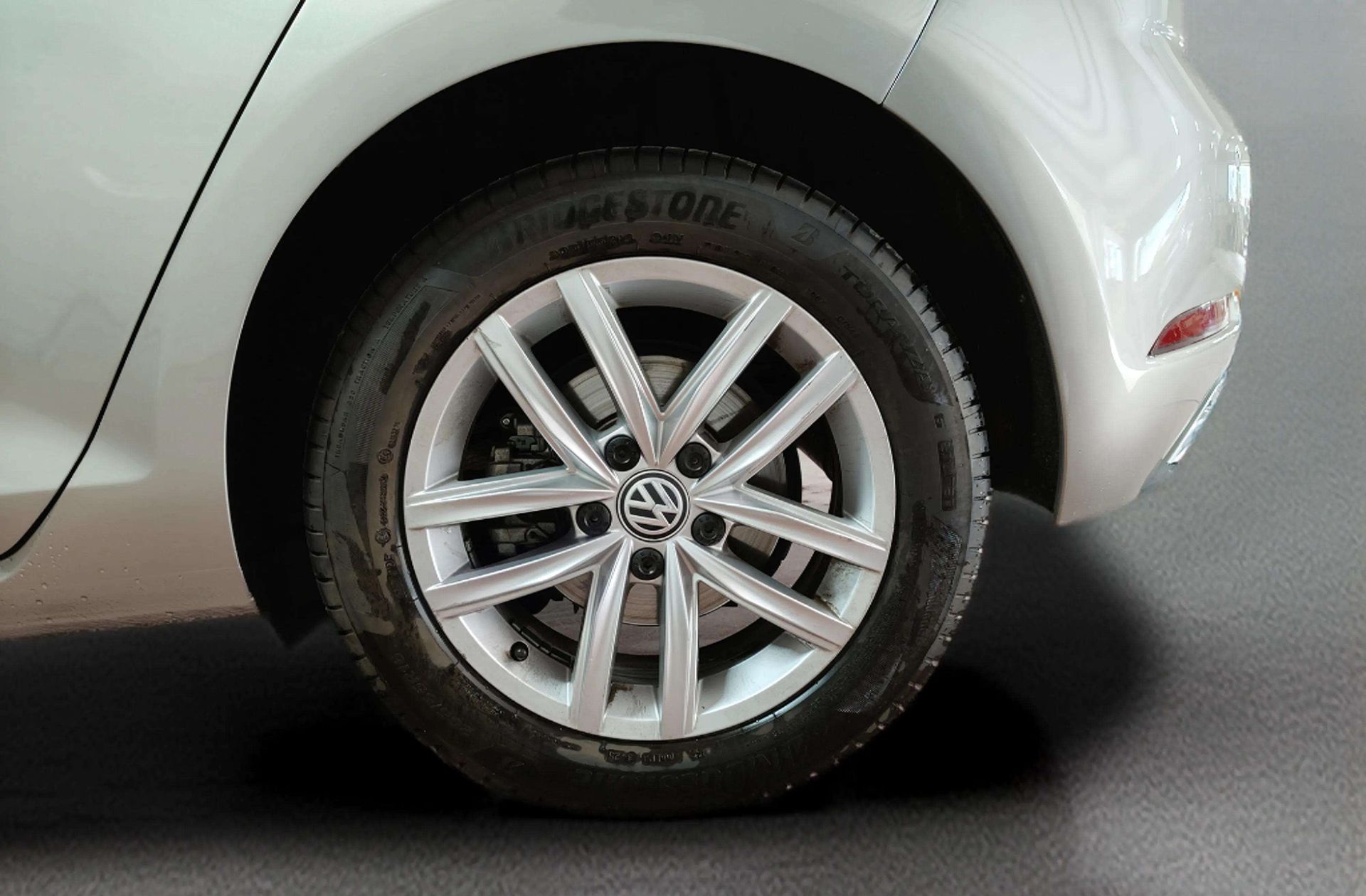 Volkswagen Golf Advance 1.4 TSI DSG - foto 34