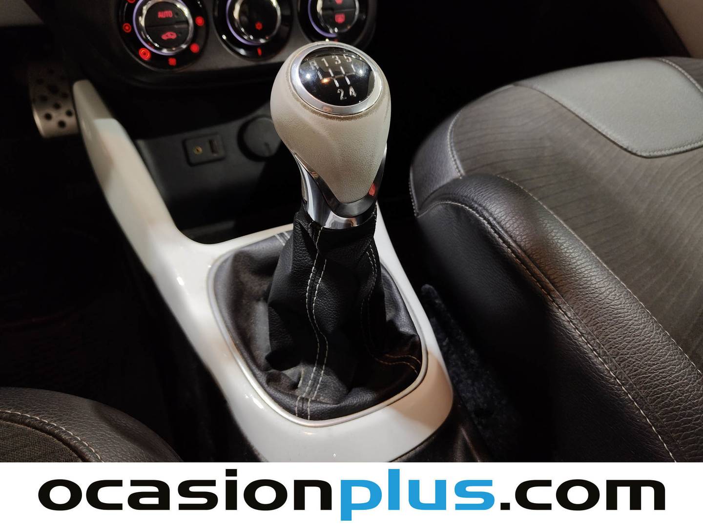 Opel Adam Opel Adam 1.4 XEL White/Black Link (87 CV) de segunda mano