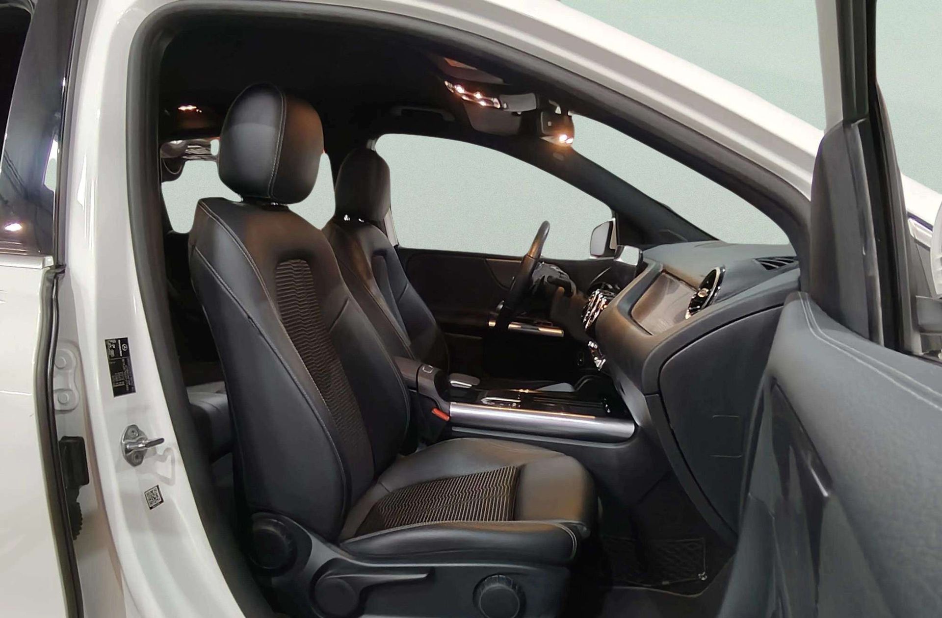 Mercedes-Benz Clase B B 180 d - foto 16