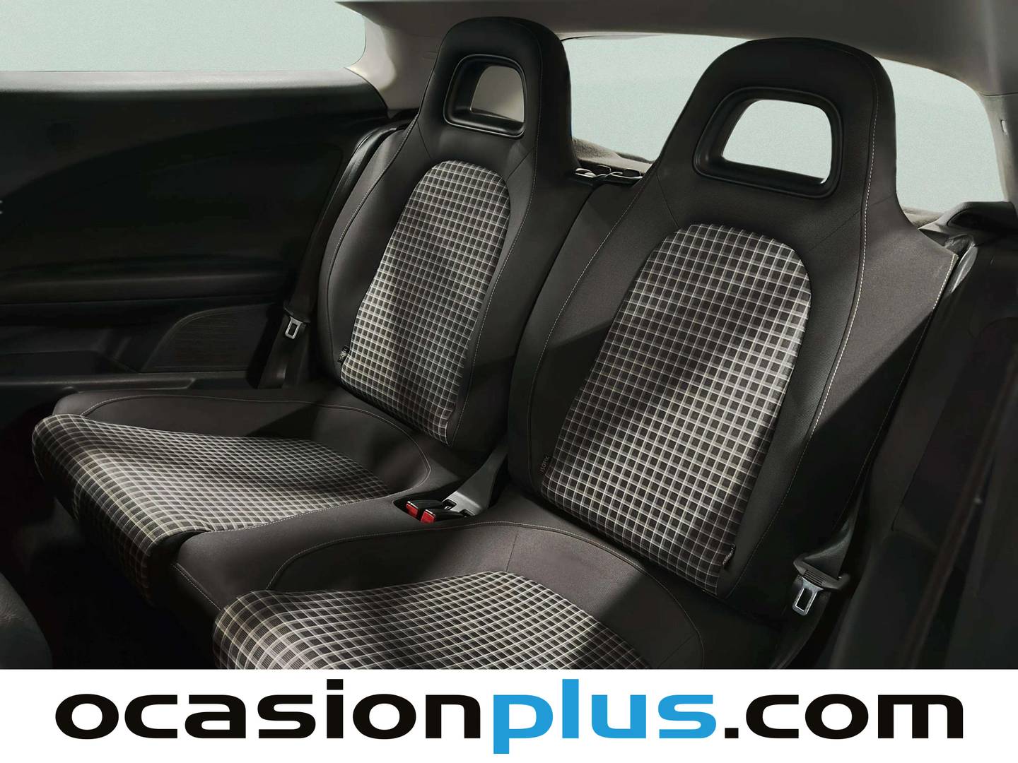 Foto asientos traseros Volkswagen Scirocco Volkswagen Scirocco R-Line 2.0 TDI BMT (150 CV) DSG