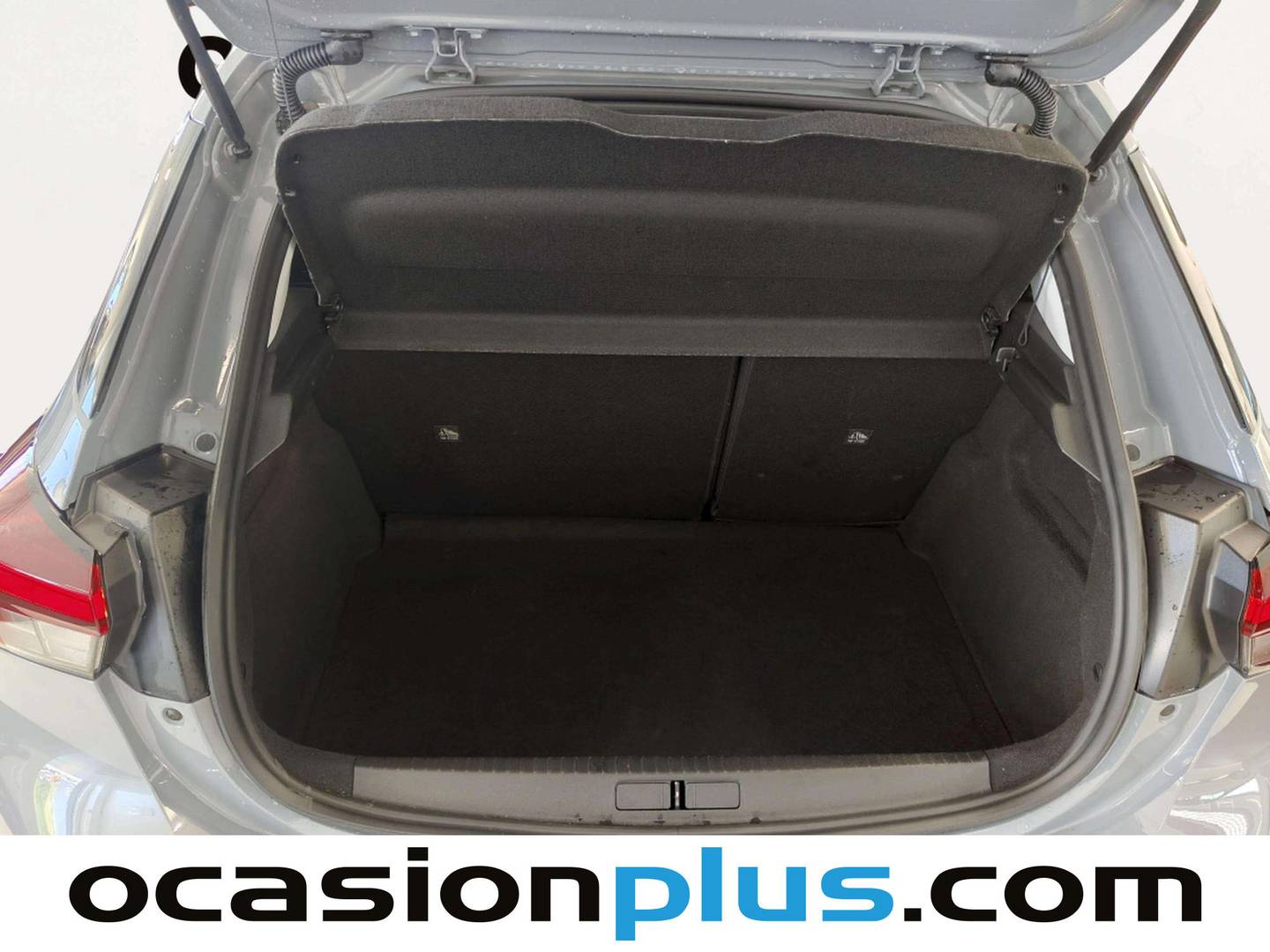 Fotos maletero Opel Corsa Opel Corsa 1.2 XEL Edition (75 CV)
