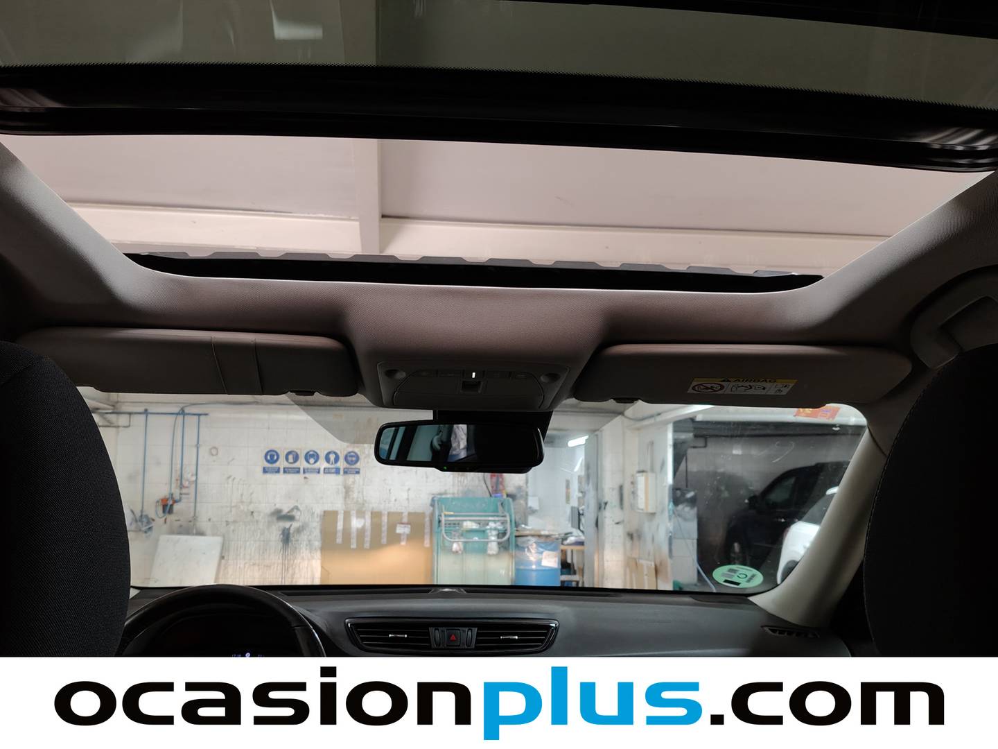 Extras y acabados del Nissan X-TRAIL Nissan X-Trail 1.6 DIG-T N-Connecta 4x2 (163 CV)