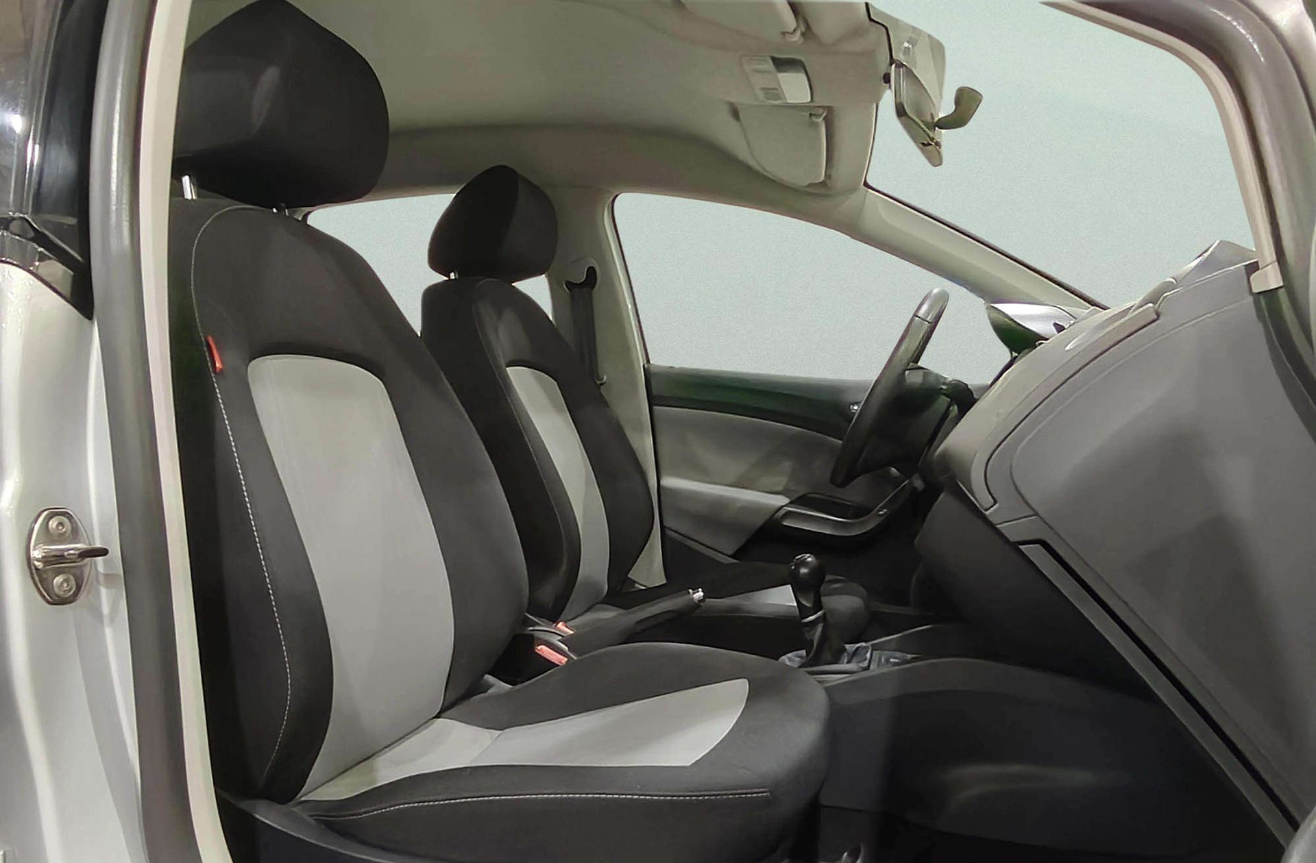 SEAT Ibiza 1.2 TSI Style - foto 18