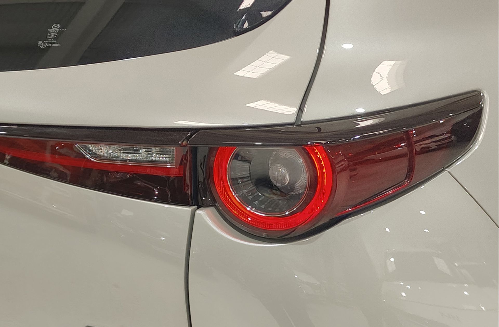 Mazda CX-30 e-Skyactiv G MHEV Homura - foto 18