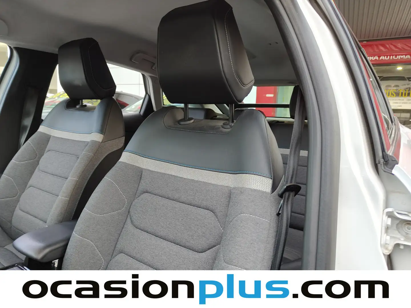 Foto Citroën C4 Citroen C4 PureTech 130 S&S 6v Feel Pack (130 CV)