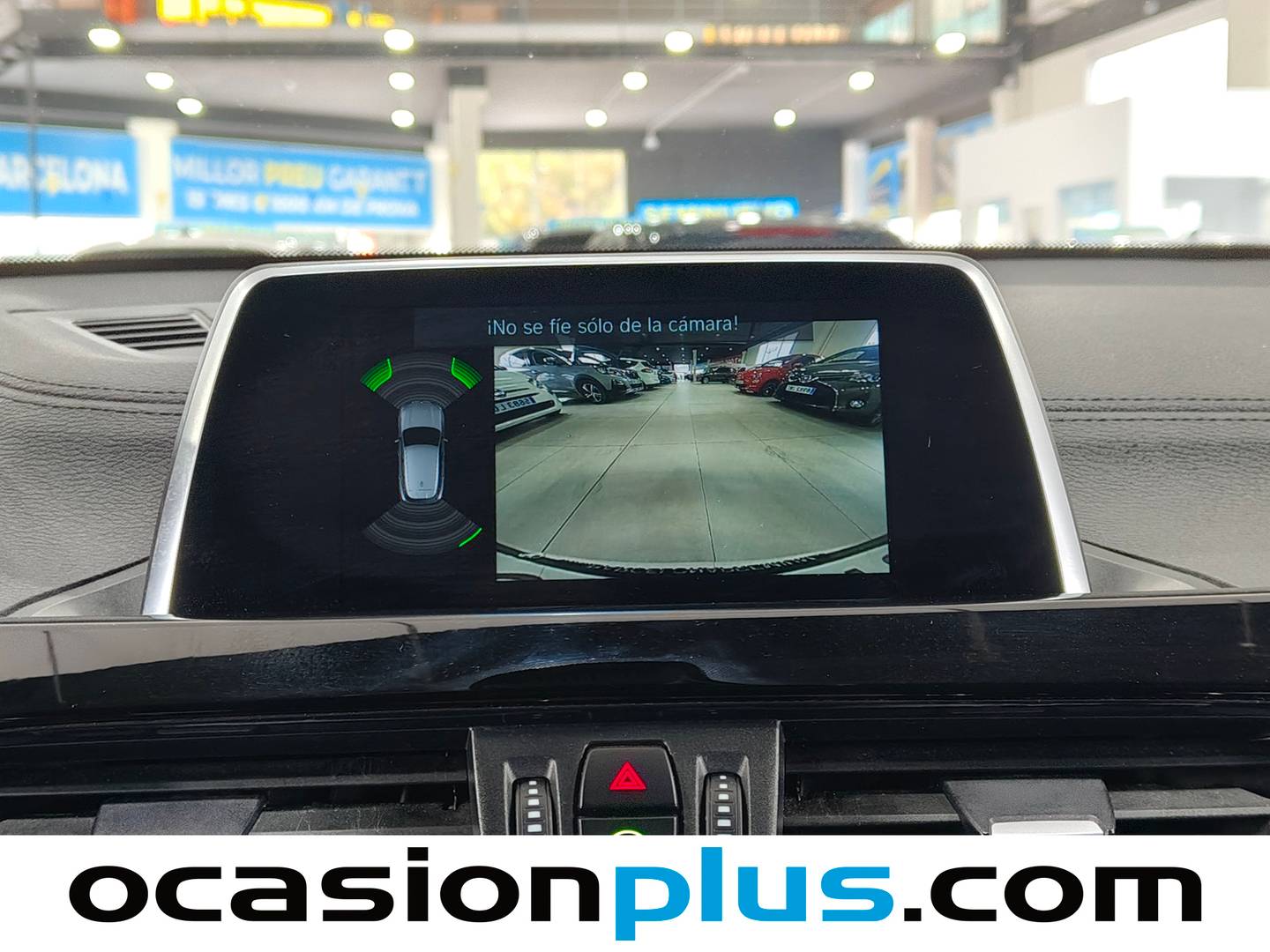 Equipamiento del BMW X2 BMW X2 sDrive18i  (140 CV)