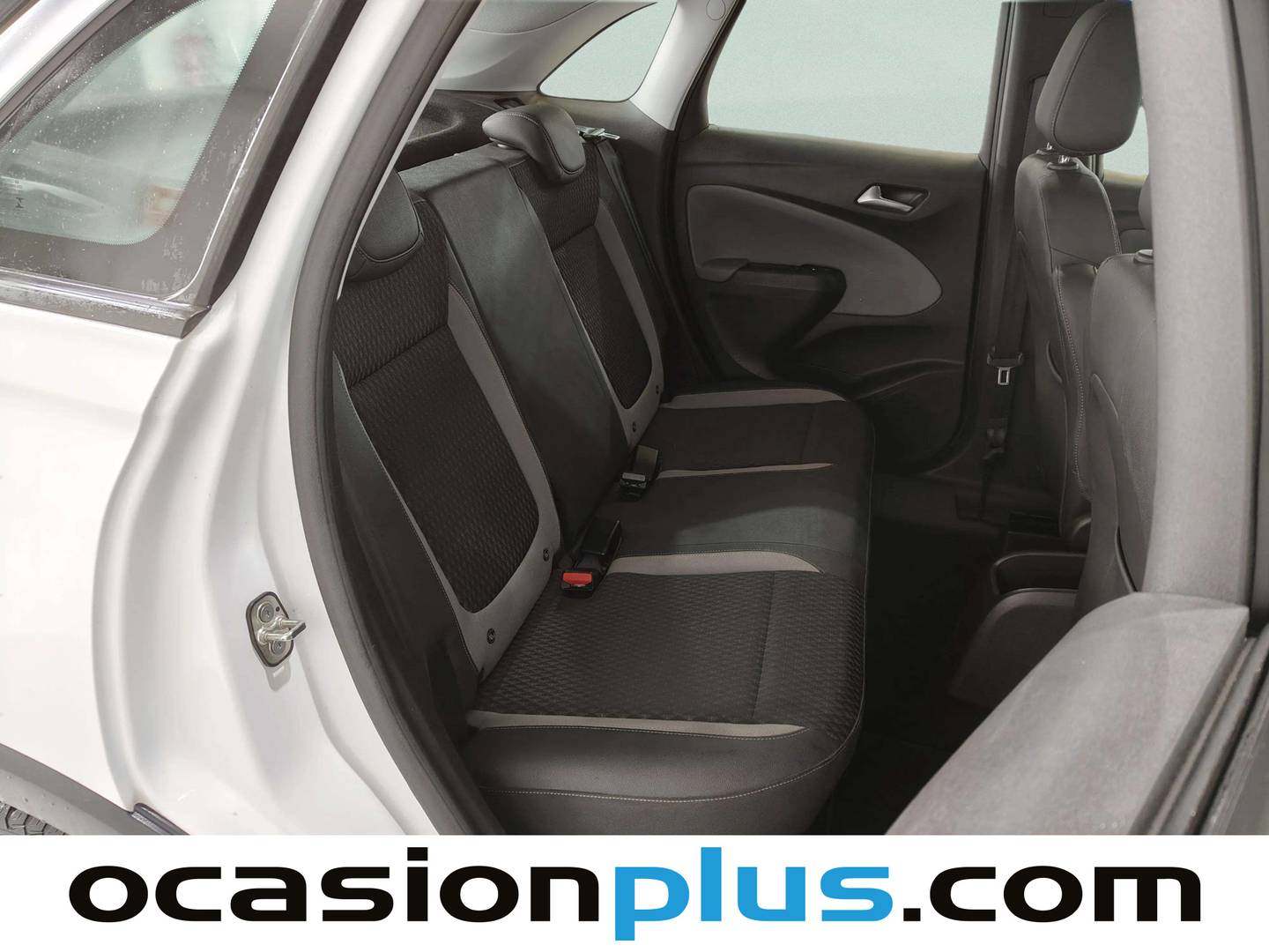 Foto Opel Crossland X Opel Crossland X 1.2 Innovation (130 CV)