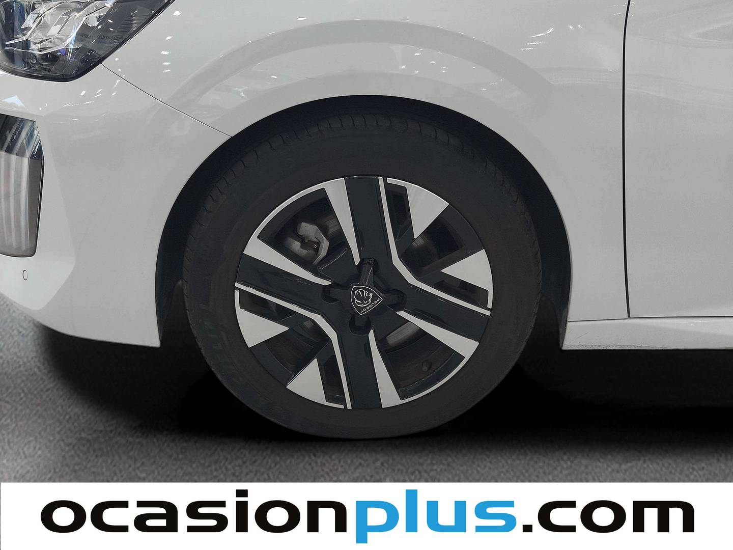 Peugeot 208 Peugeot 208 PureTech 100 Allure (100 CV) manual