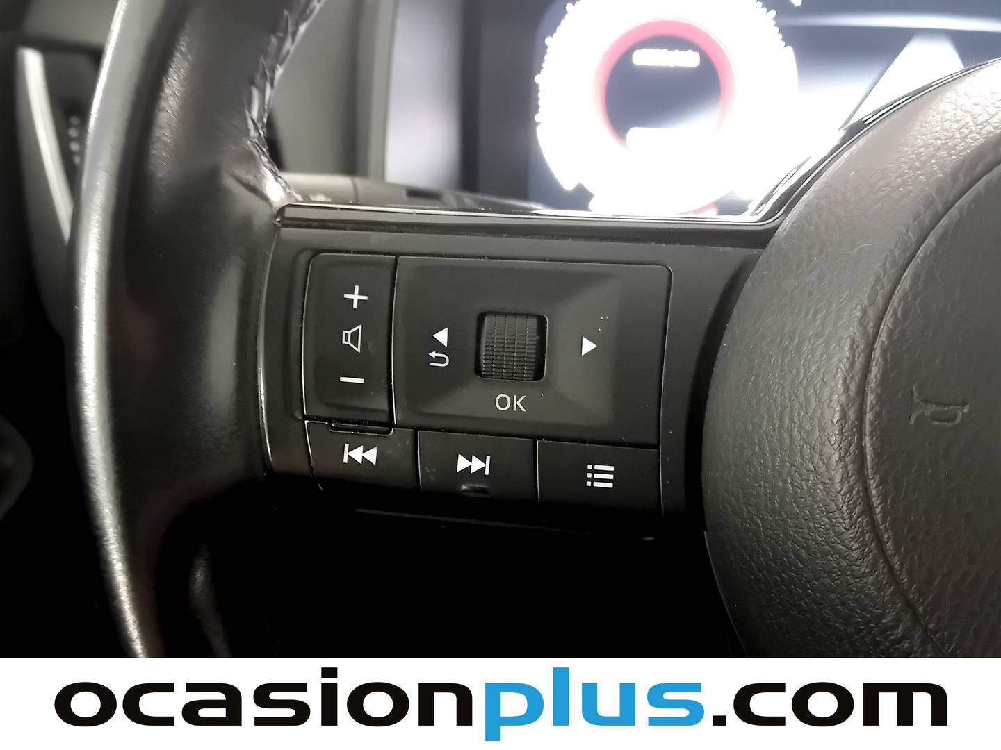 Foto Nissan QASHQAI Nissan Qashqai DIG-T 140 mHEV N-Connecta 4x2 (140 CV)