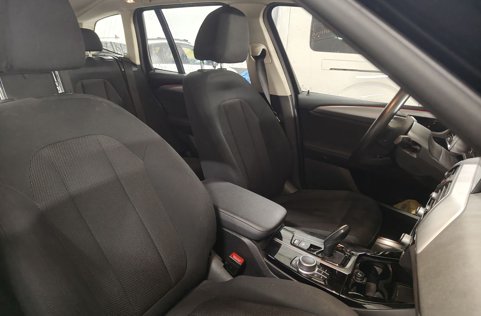 BMW X3 sDrive18d - foto 17