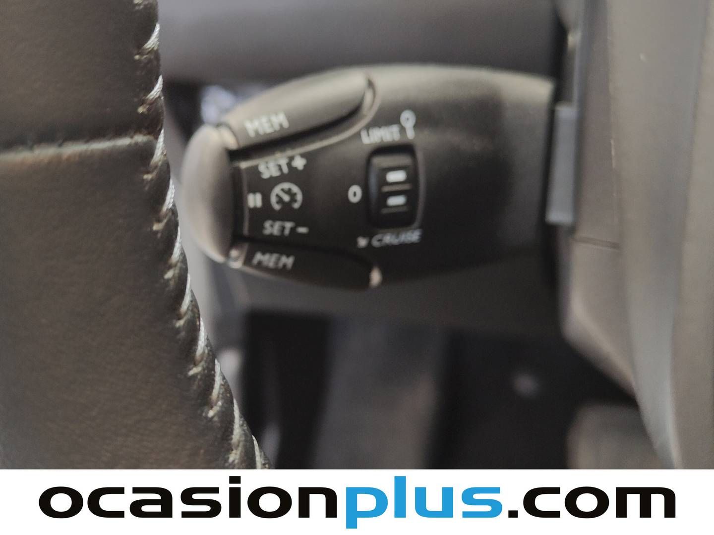 Extras del Peugeot 208 Peugeot 208 Style Hybrid 110 eDCS6 (110 CV)