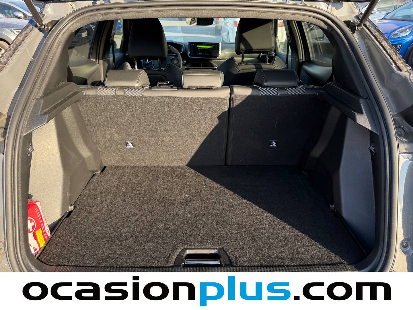 Peugeot 2008 Peugeot 2008 PureTech 130 S&S GT EAT8  (130 CV) 2024