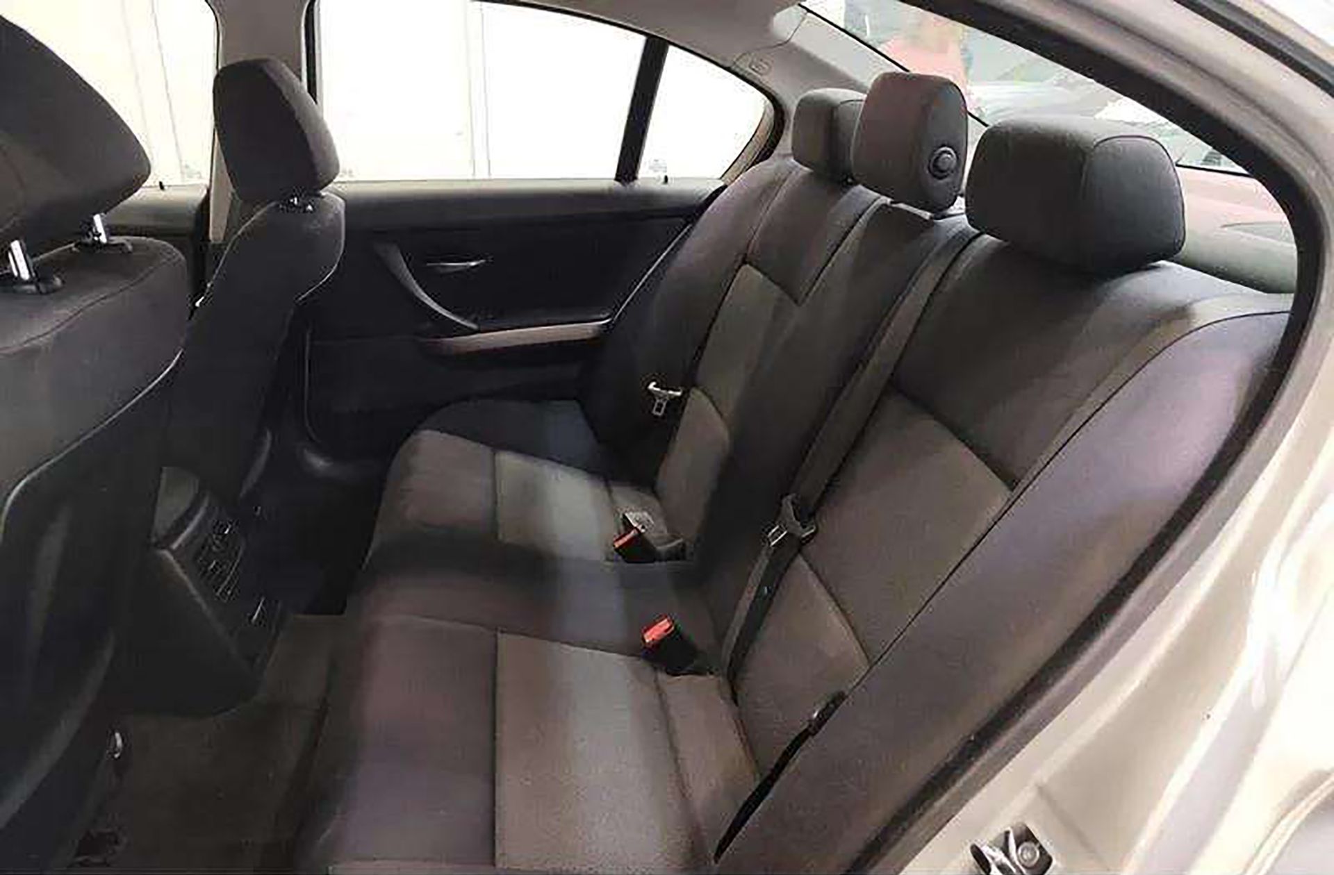 BMW Serie 3 320i - foto 10