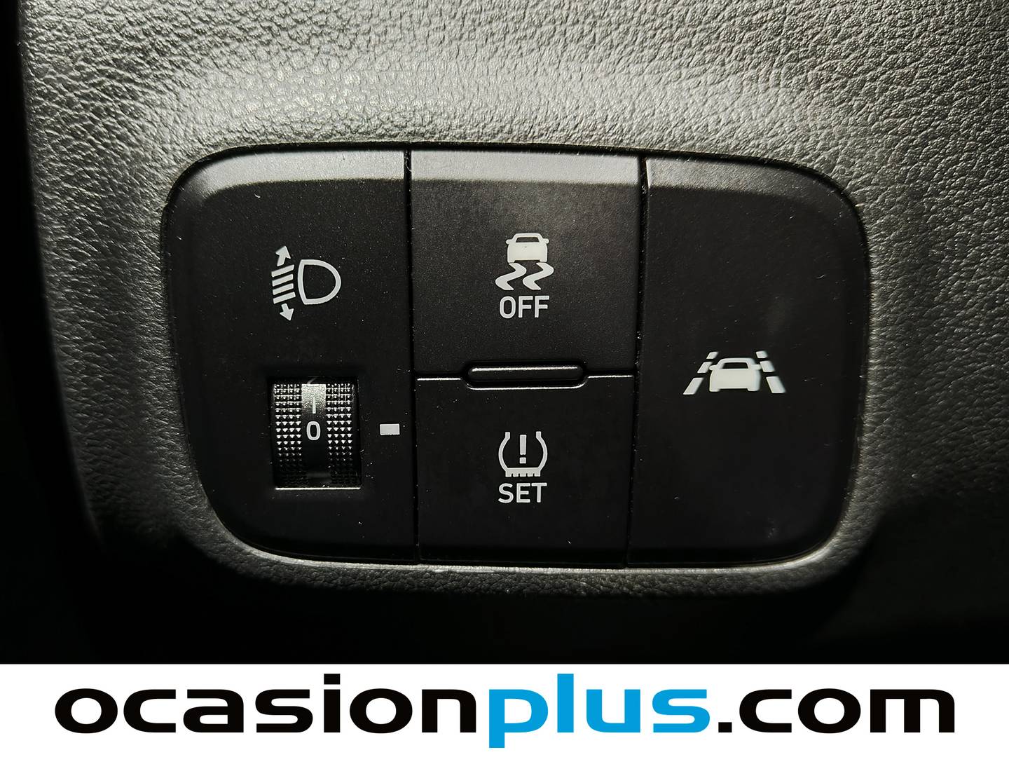 Extras y acabados del Hyundai i10 Hyundai i10 1.0 Essence (67 CV)