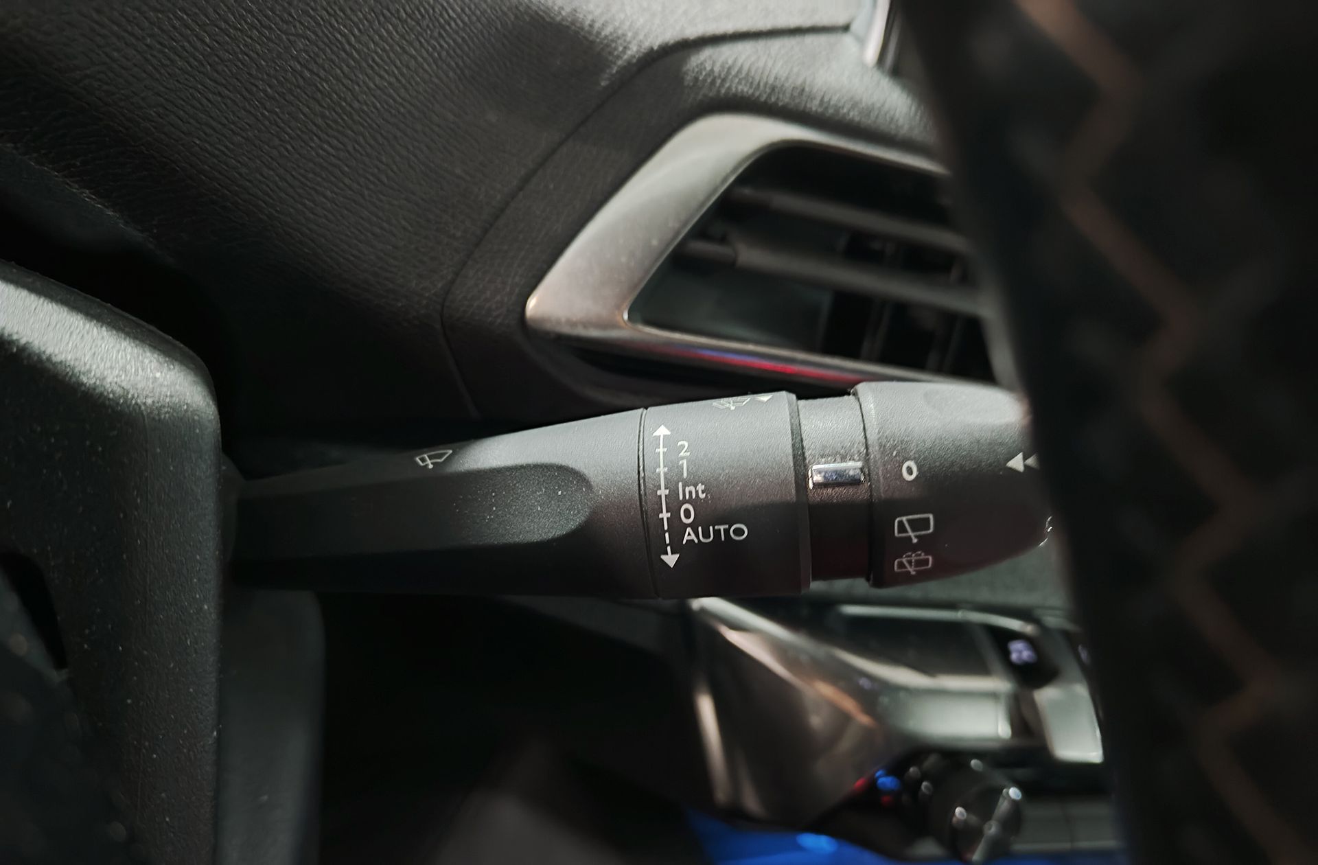 Peugeot 3008 PureTech 130 GT Line - foto 31