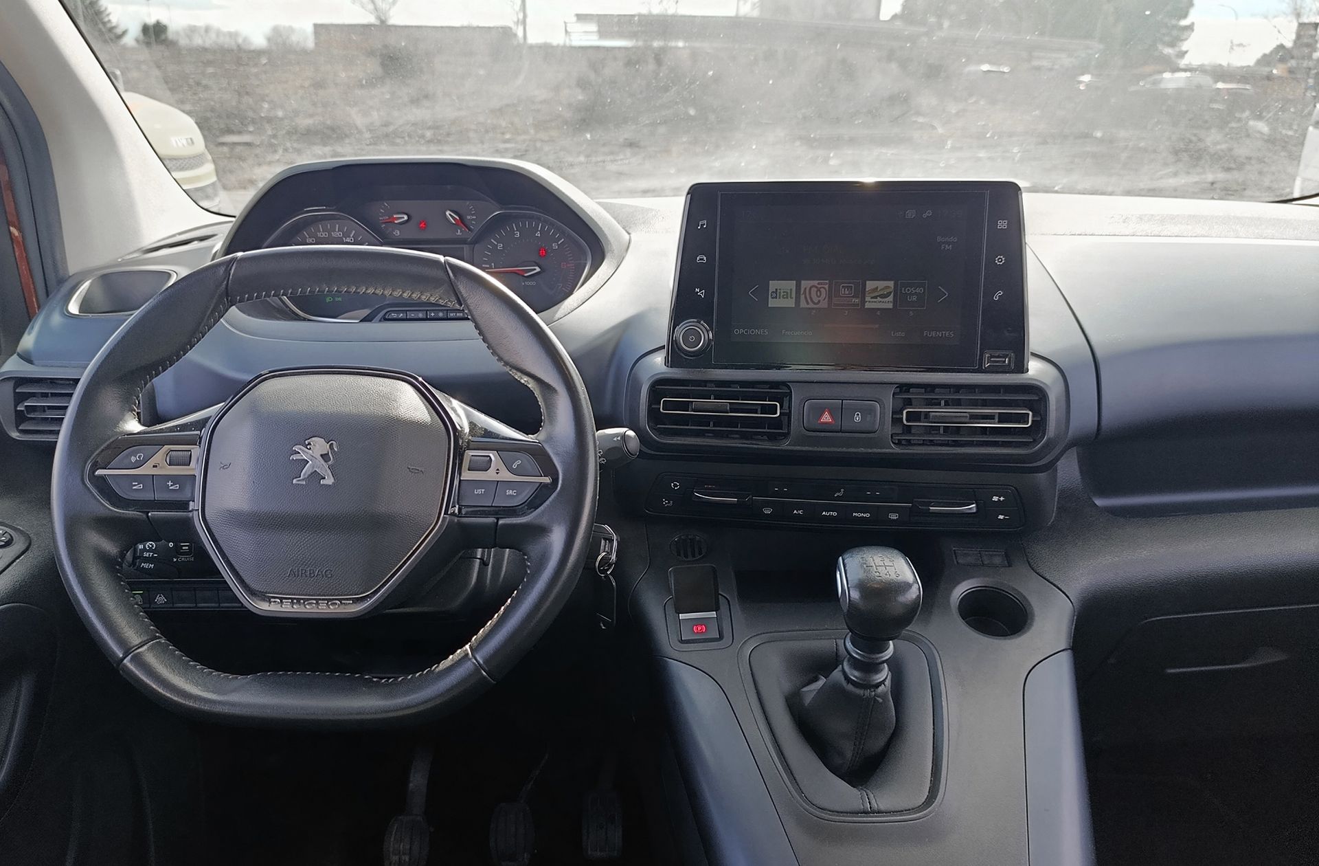 Peugeot Rifter BlueHDi 130 Allure Standard - foto 9
